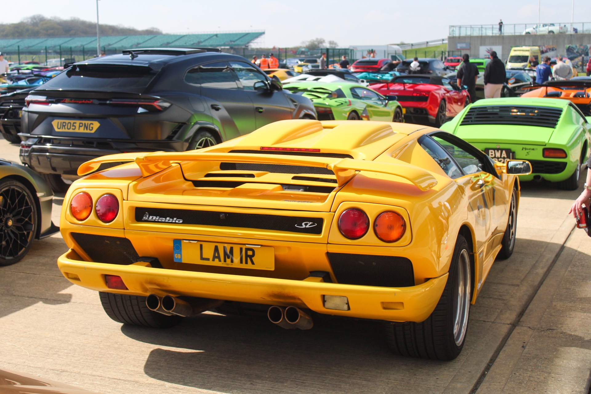 LAM 1R spotted on Lamborghini Diablo SV