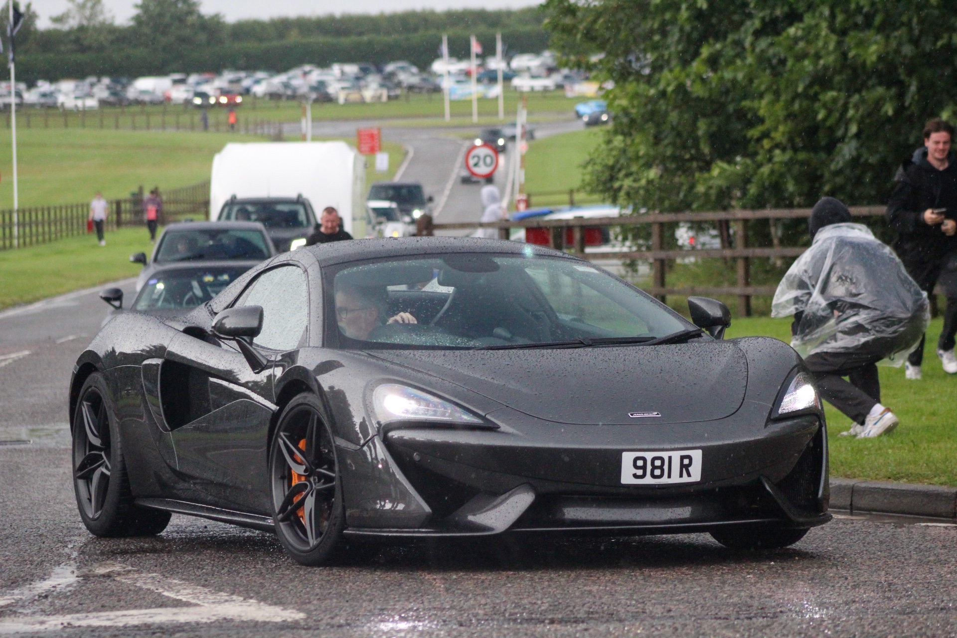 981 R spotted on McLaren 570S
