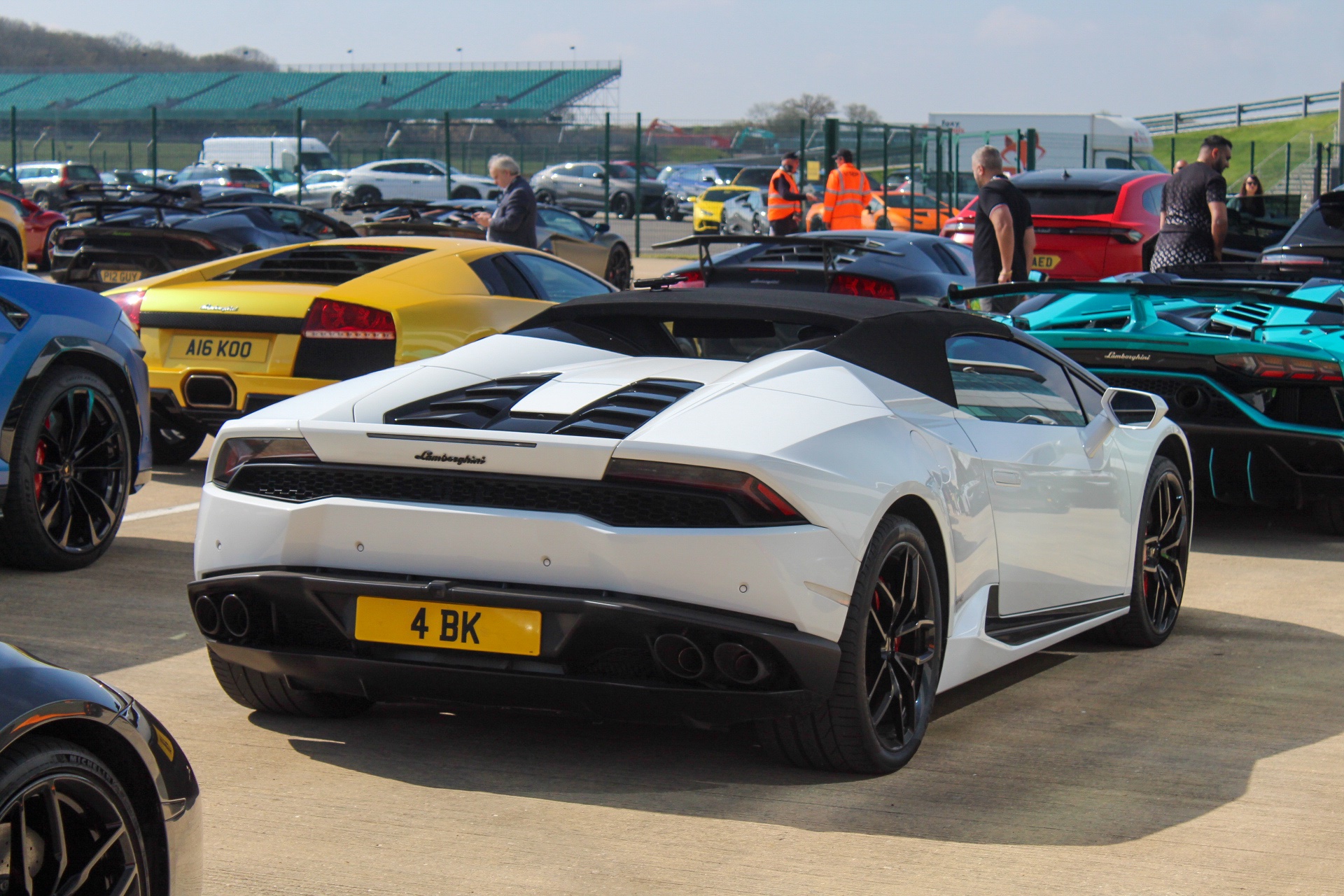 4 BK spotted on Lamborghini Huracan