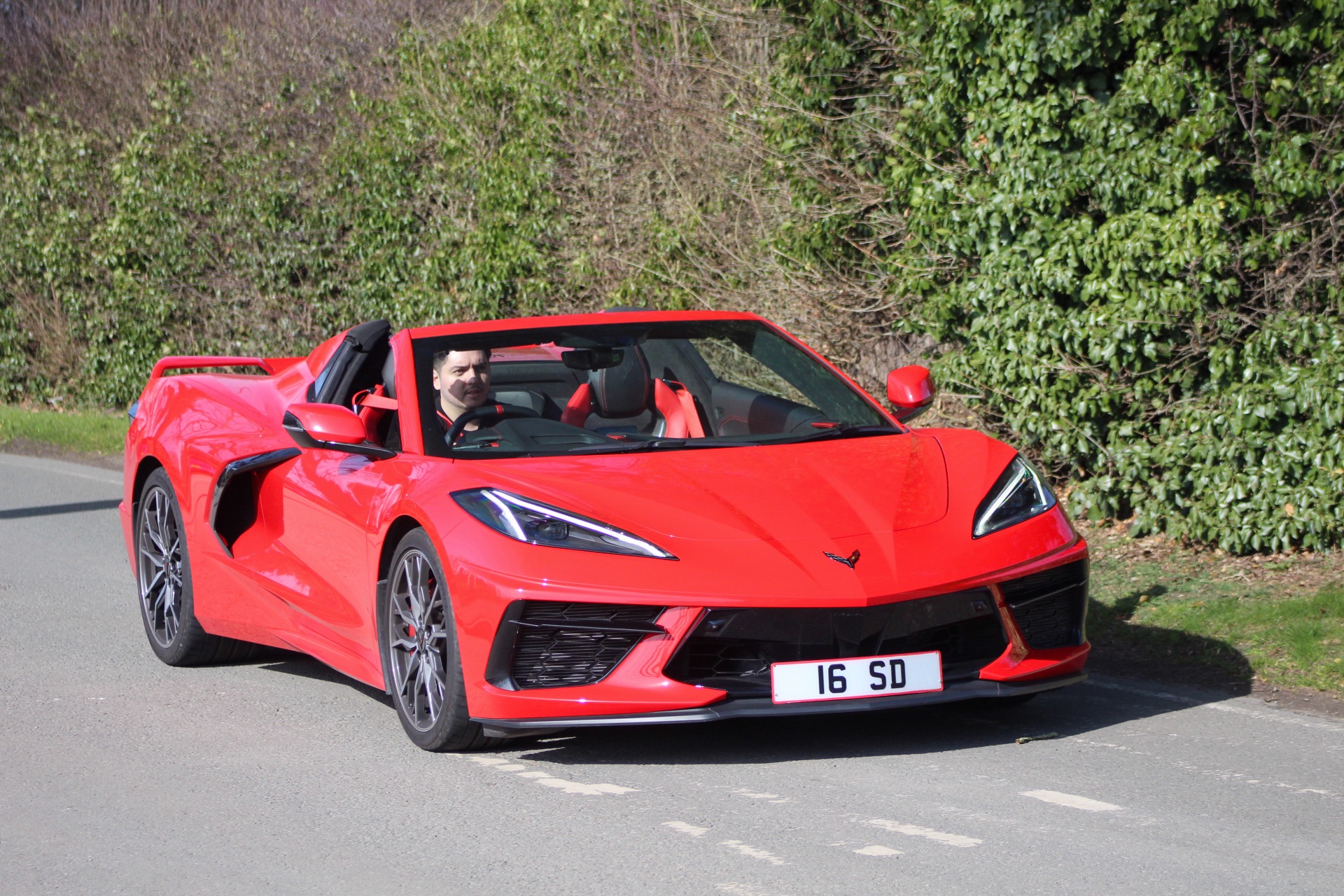 16 SD spotted on Chevrolet Corvette