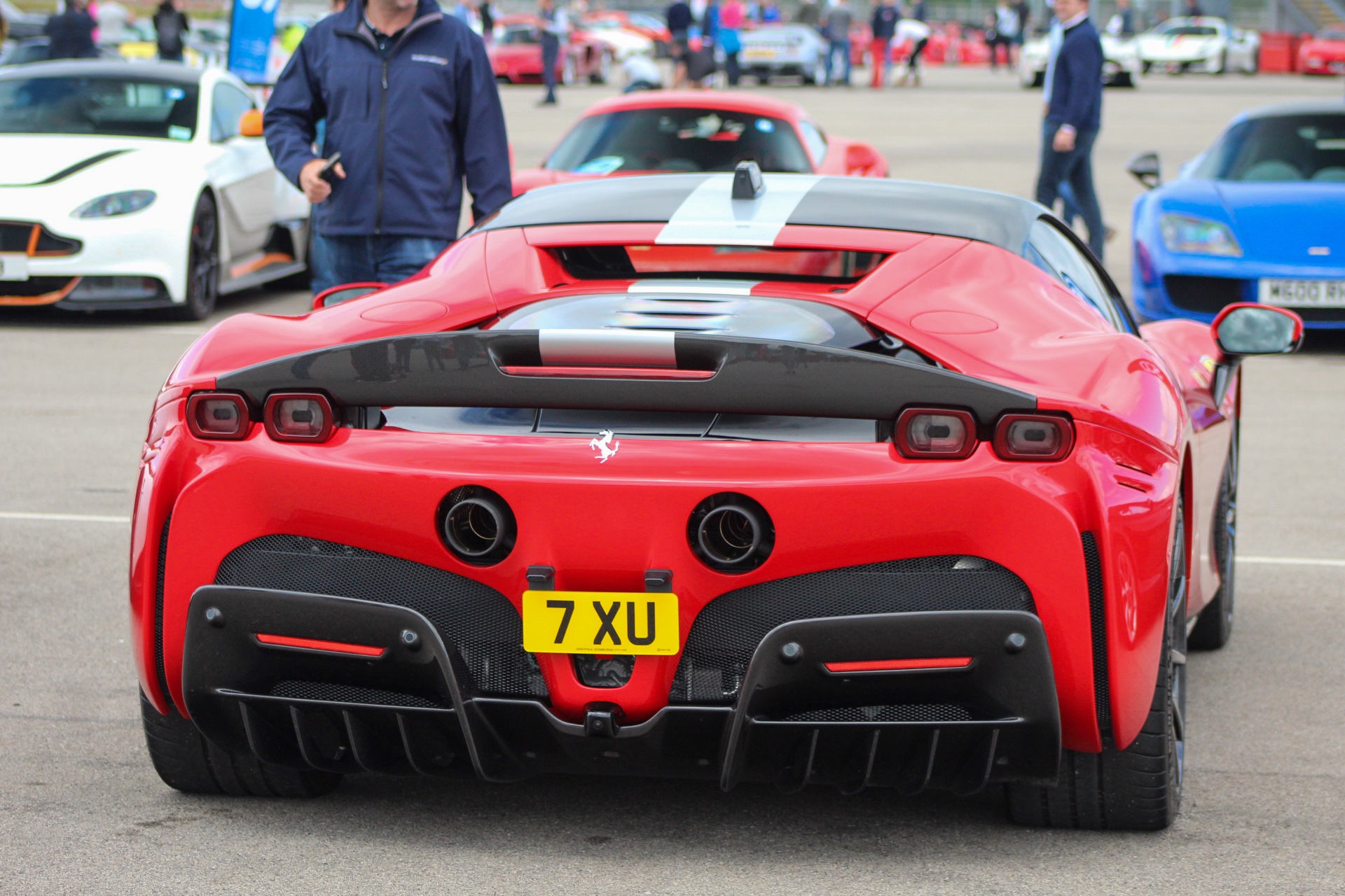 7 XU spotted on Ferrari SF90
