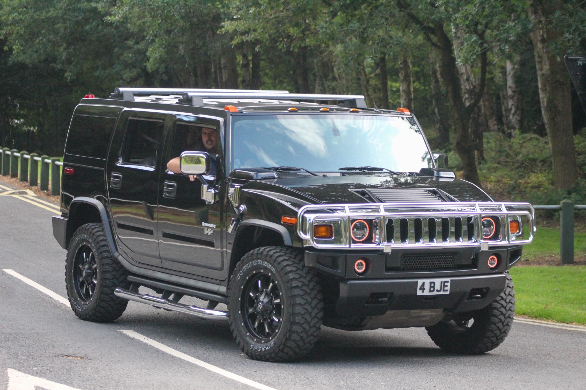 4 BJE spotted on Hummer H2