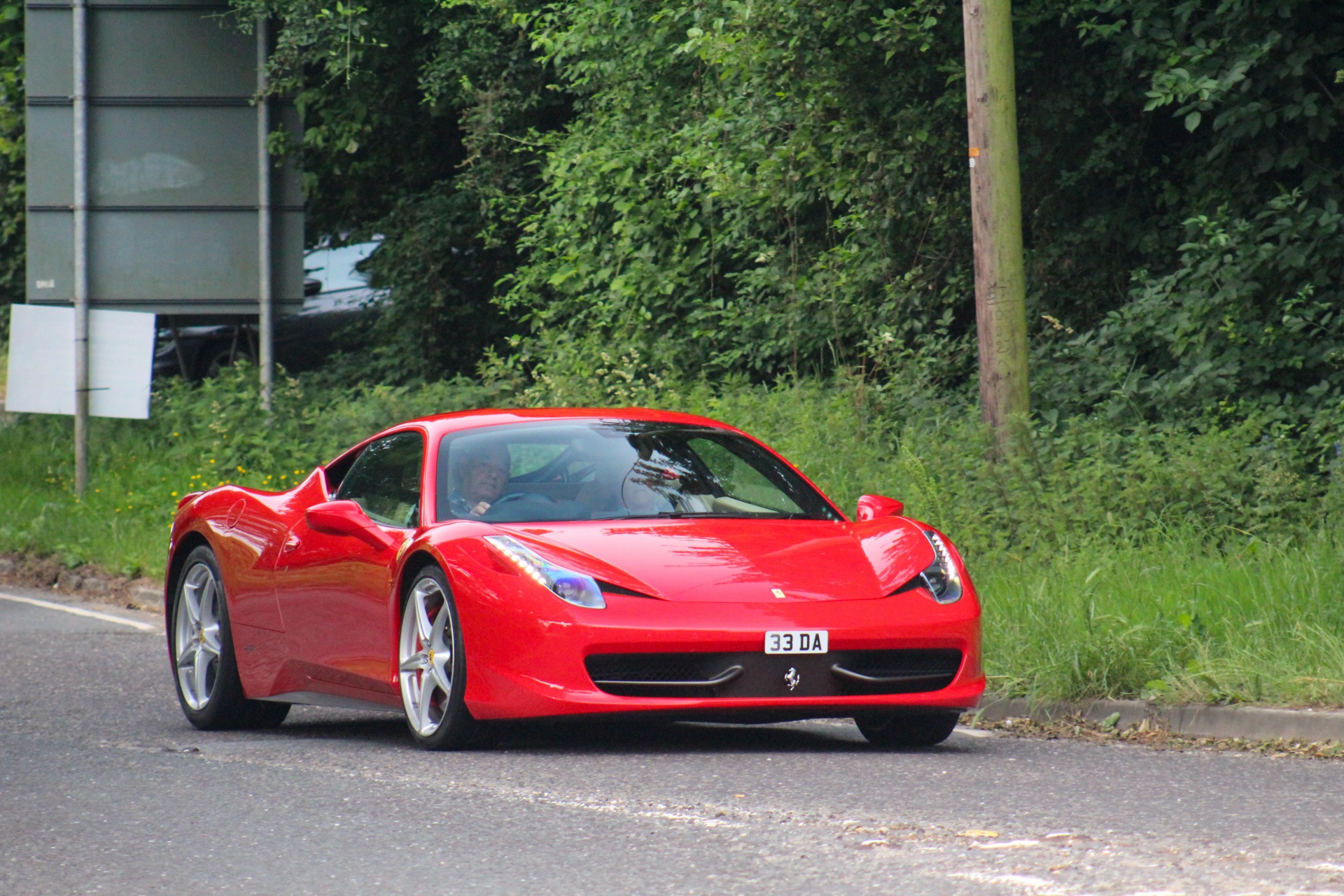 33 DA spotted on Ferrari