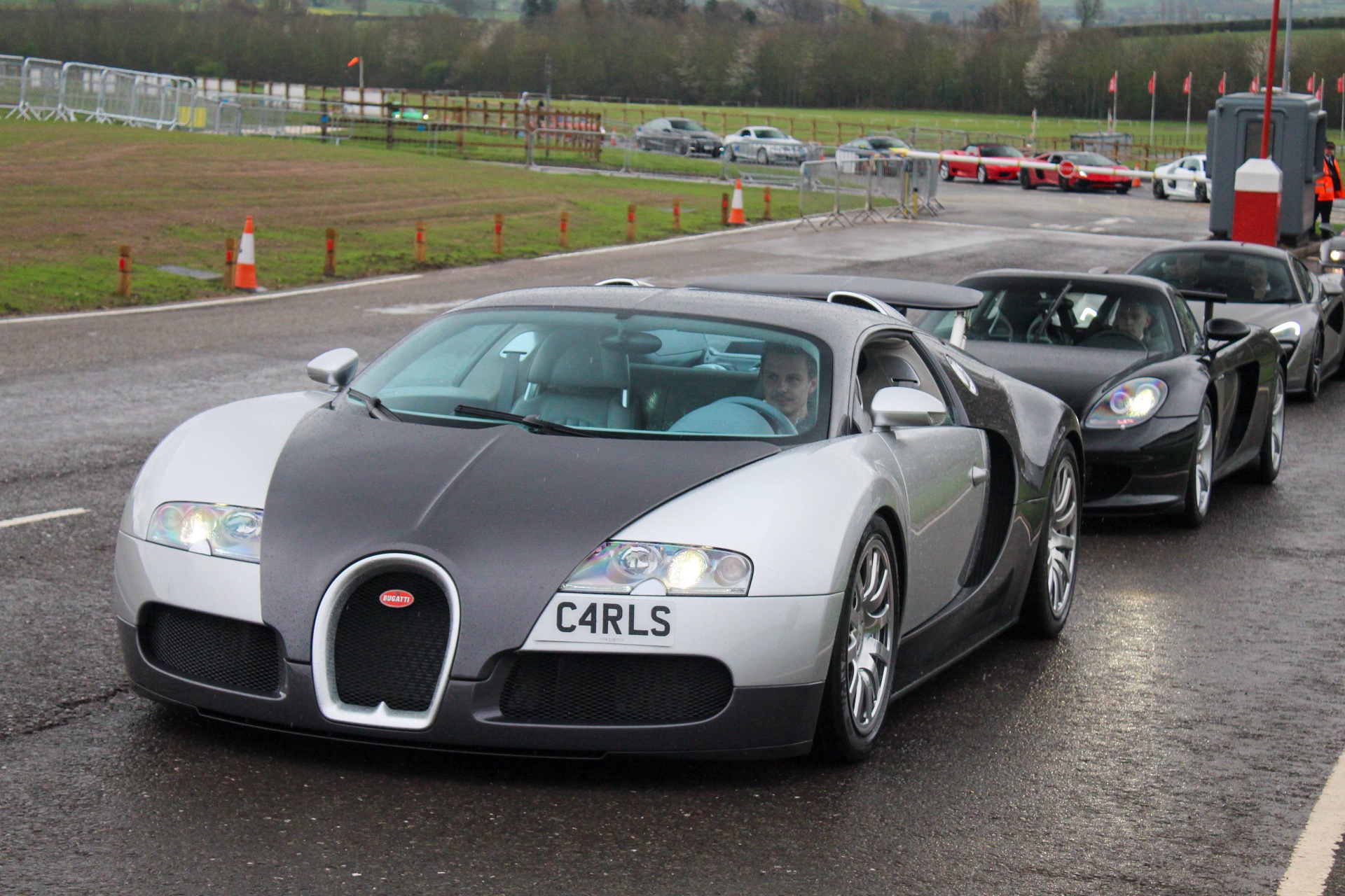 C4 RLS spotted on Bugatti Veyron