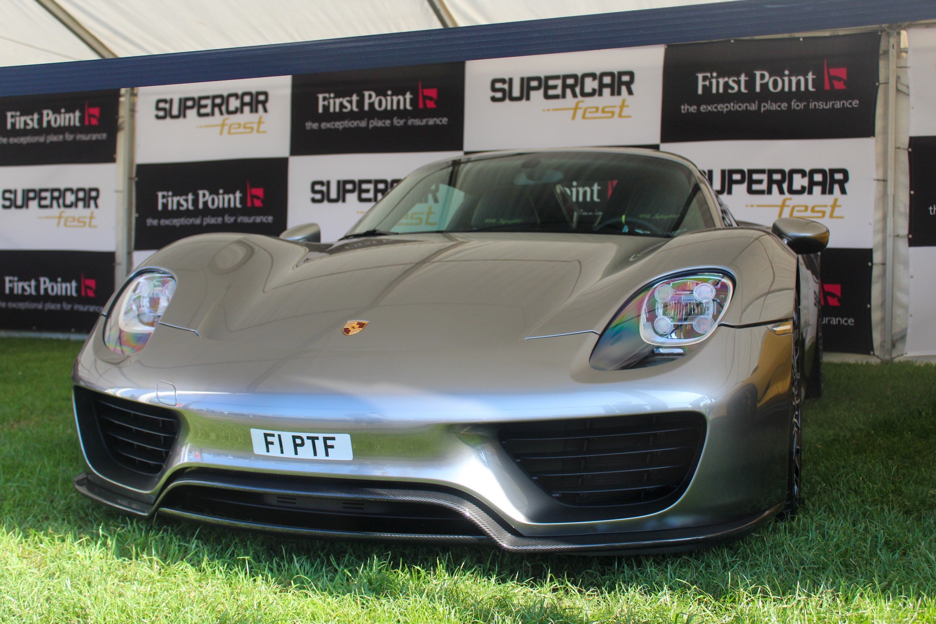F1 PTF spotted on Porsche 918 Spyder