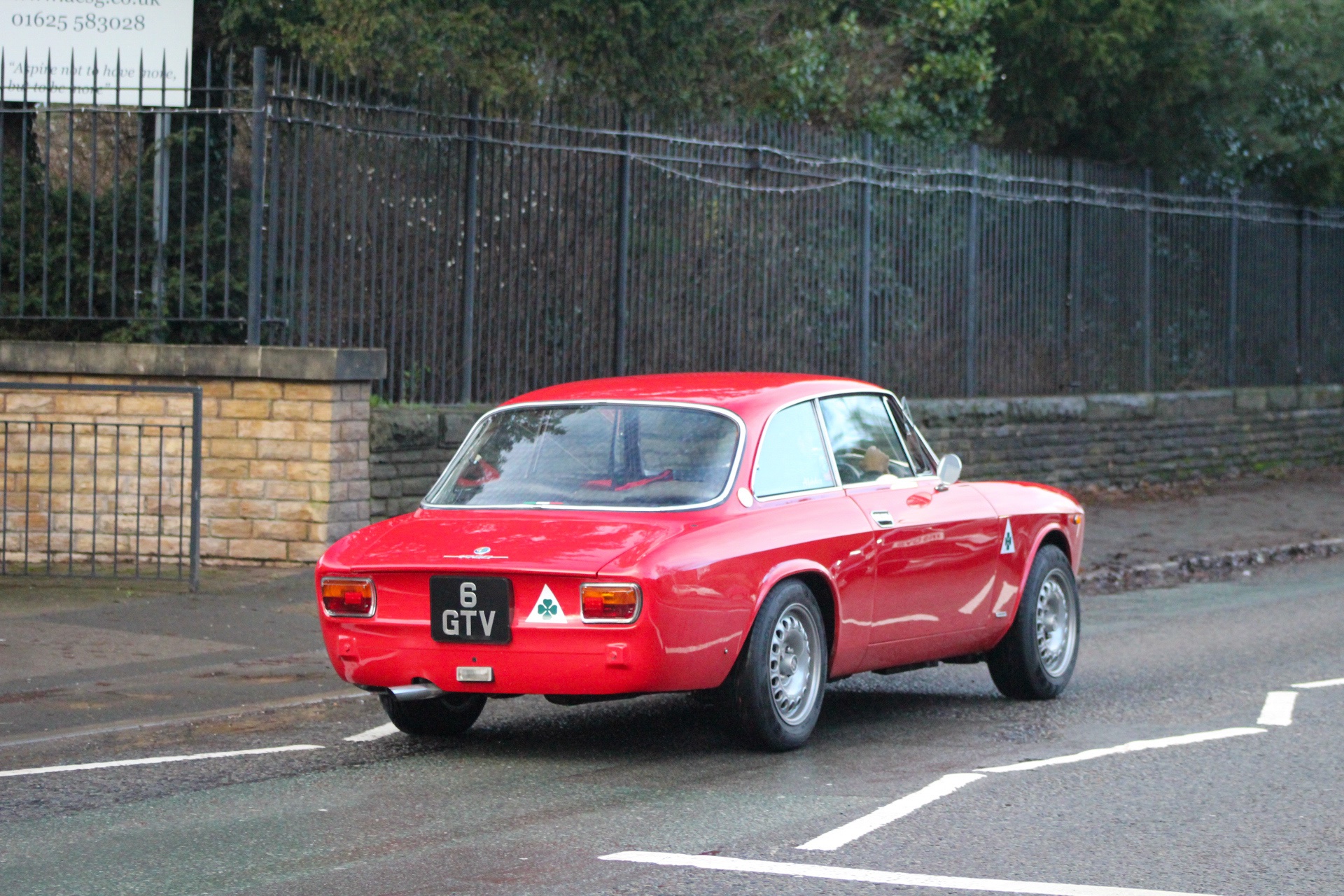 6 GTV spotted on Alfa Romeo GTV