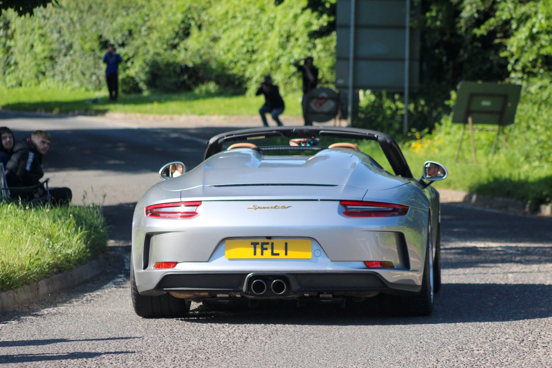 TFL 1 spotted on Porsche 911 Speedster
