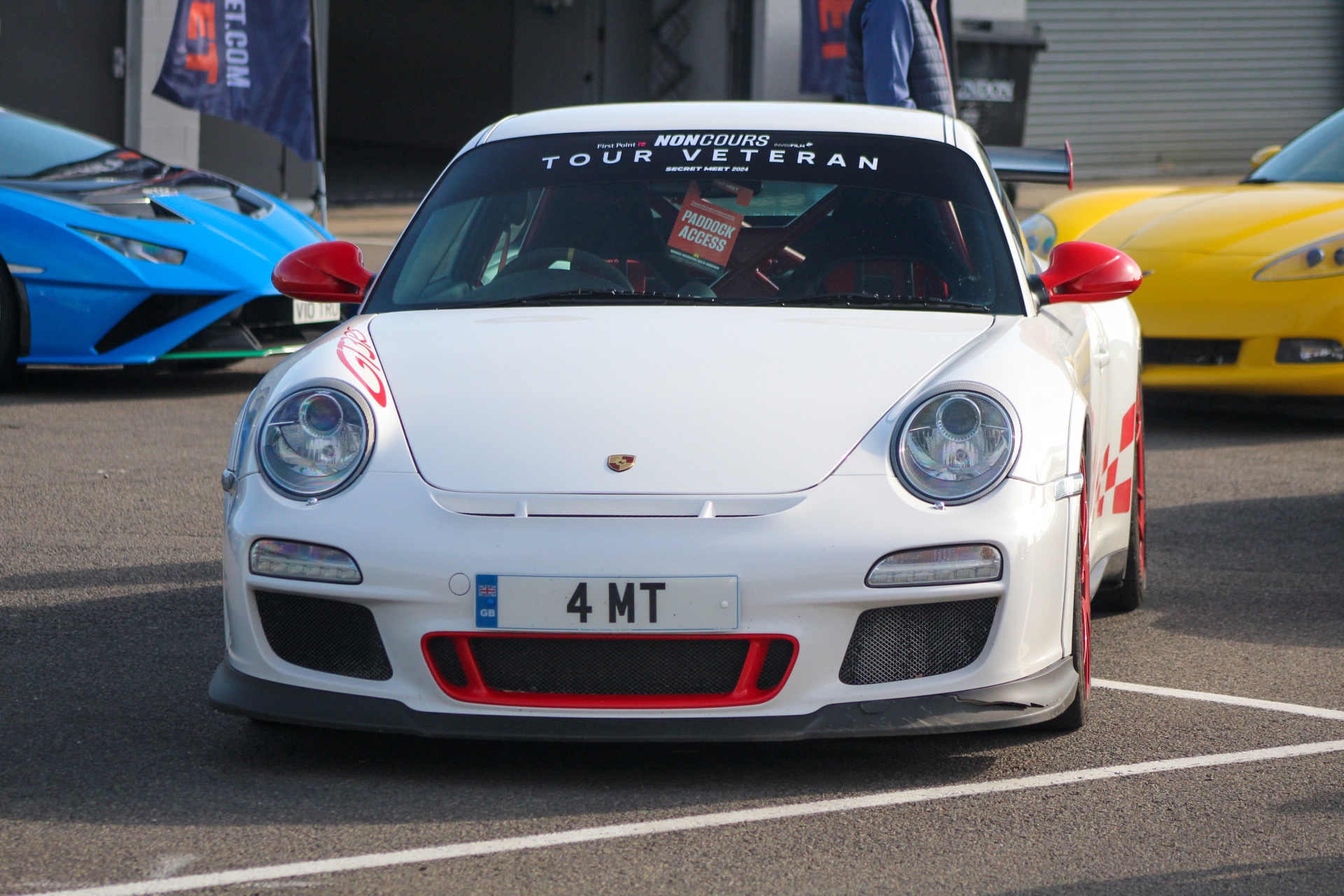 4 MT spotted on Porsche 911 GT3 RS