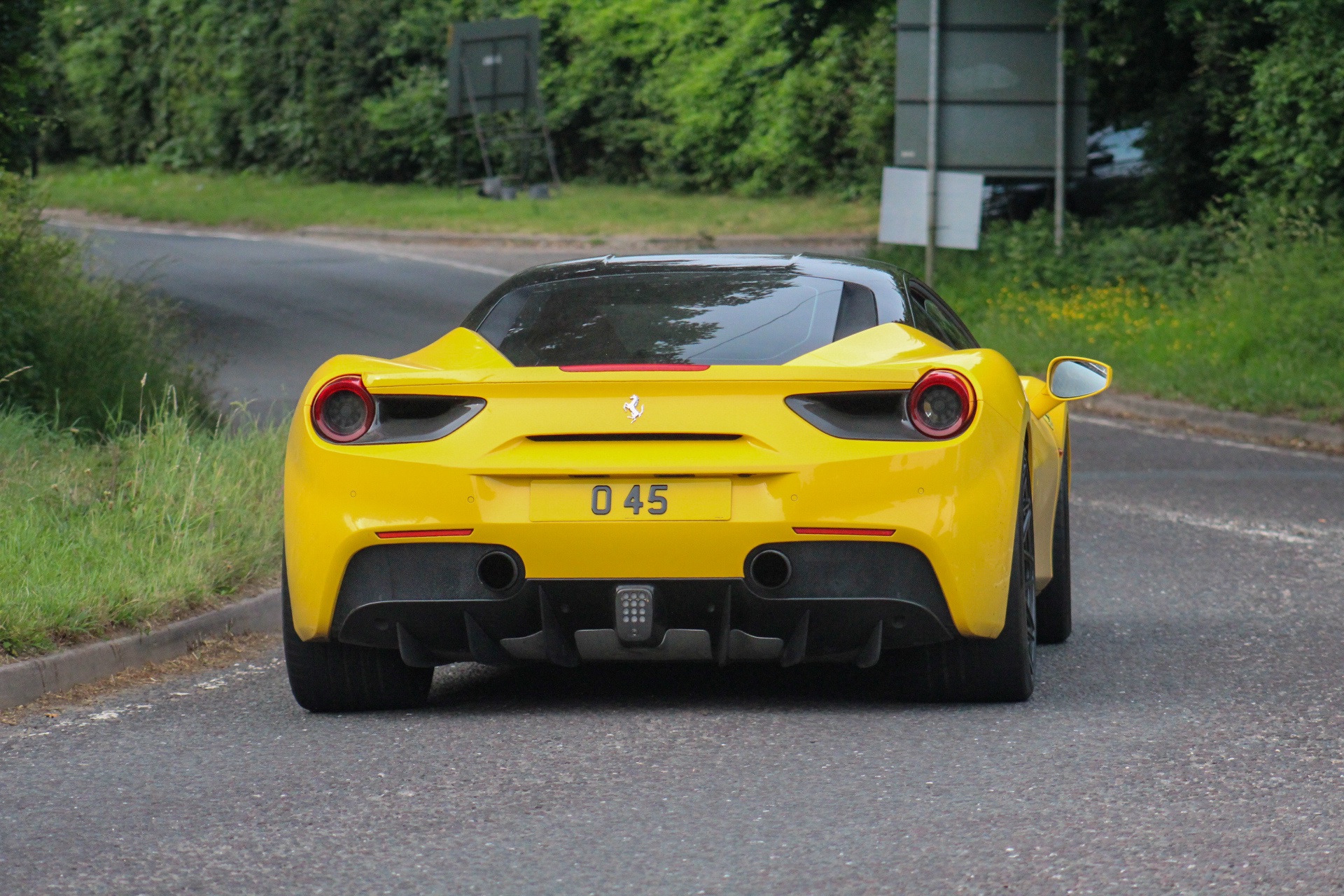 O 45 spotted on Ferrari 488