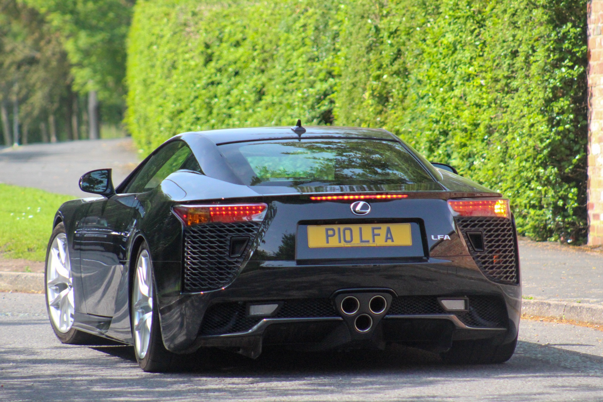 P10 LFA spotted on Lexus LFA