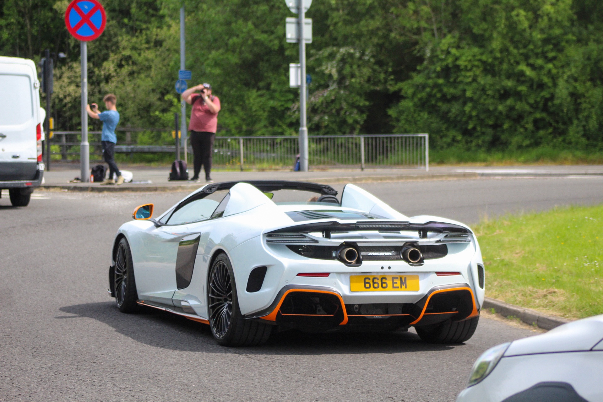 666 EM spotted on McLaren 675LT