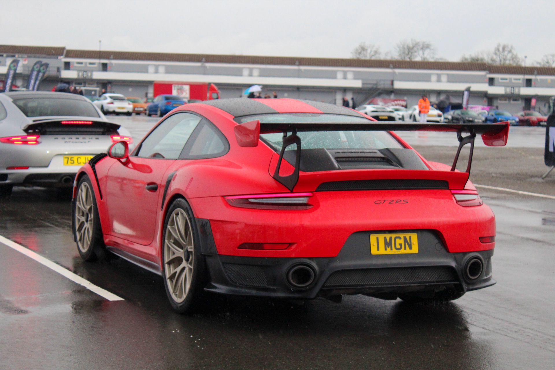 1 MGN spotted on Porsche 911