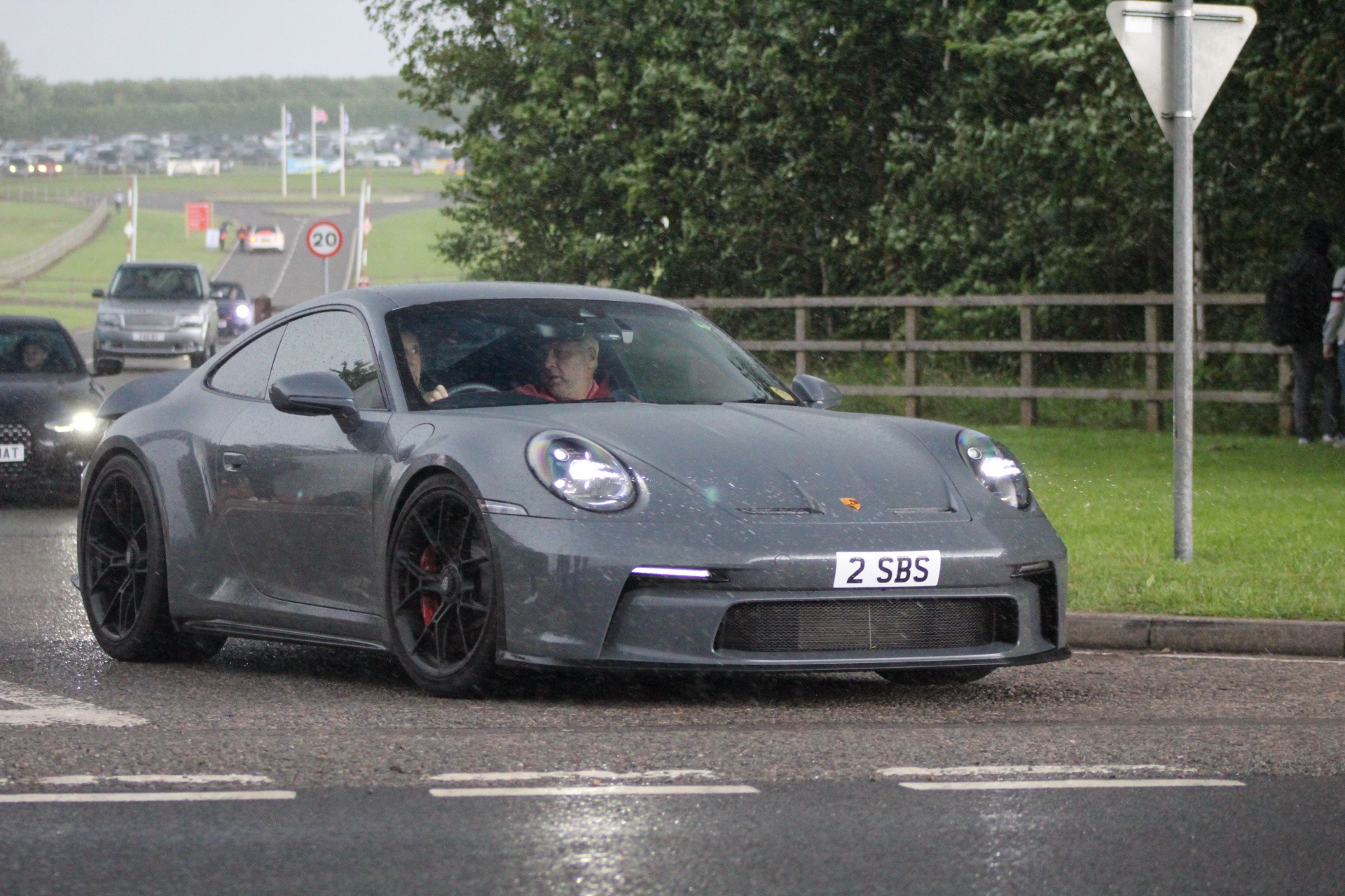 2 SBS spotted on Porsche 911 GT3