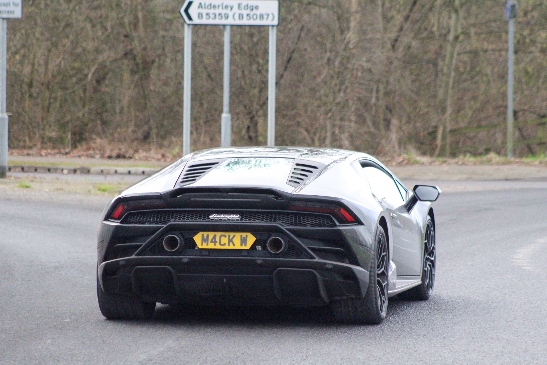 M4 CKW spotted on Lamborghini Huracan Evo