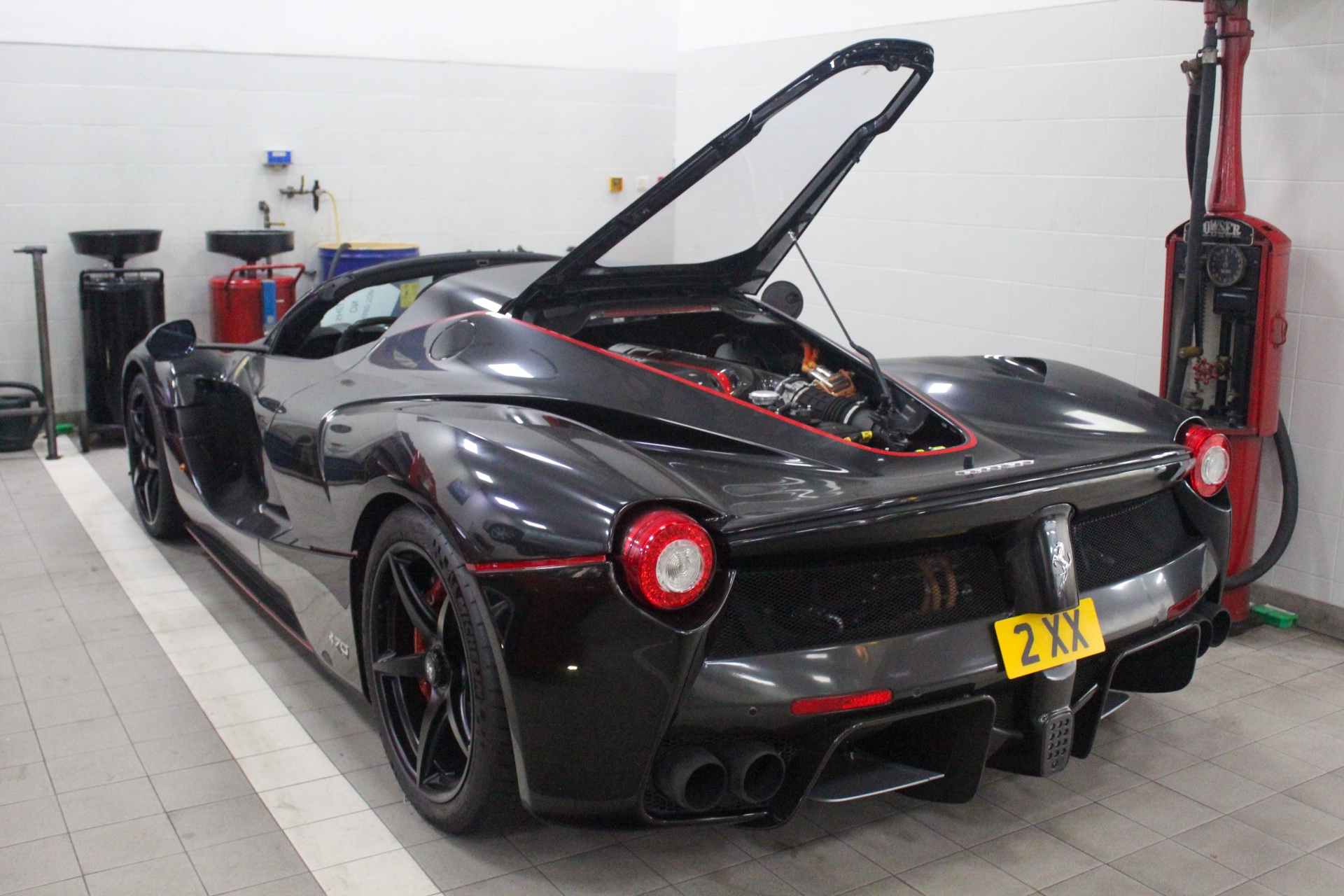 2 XX spotted on Ferrari LaFerrari