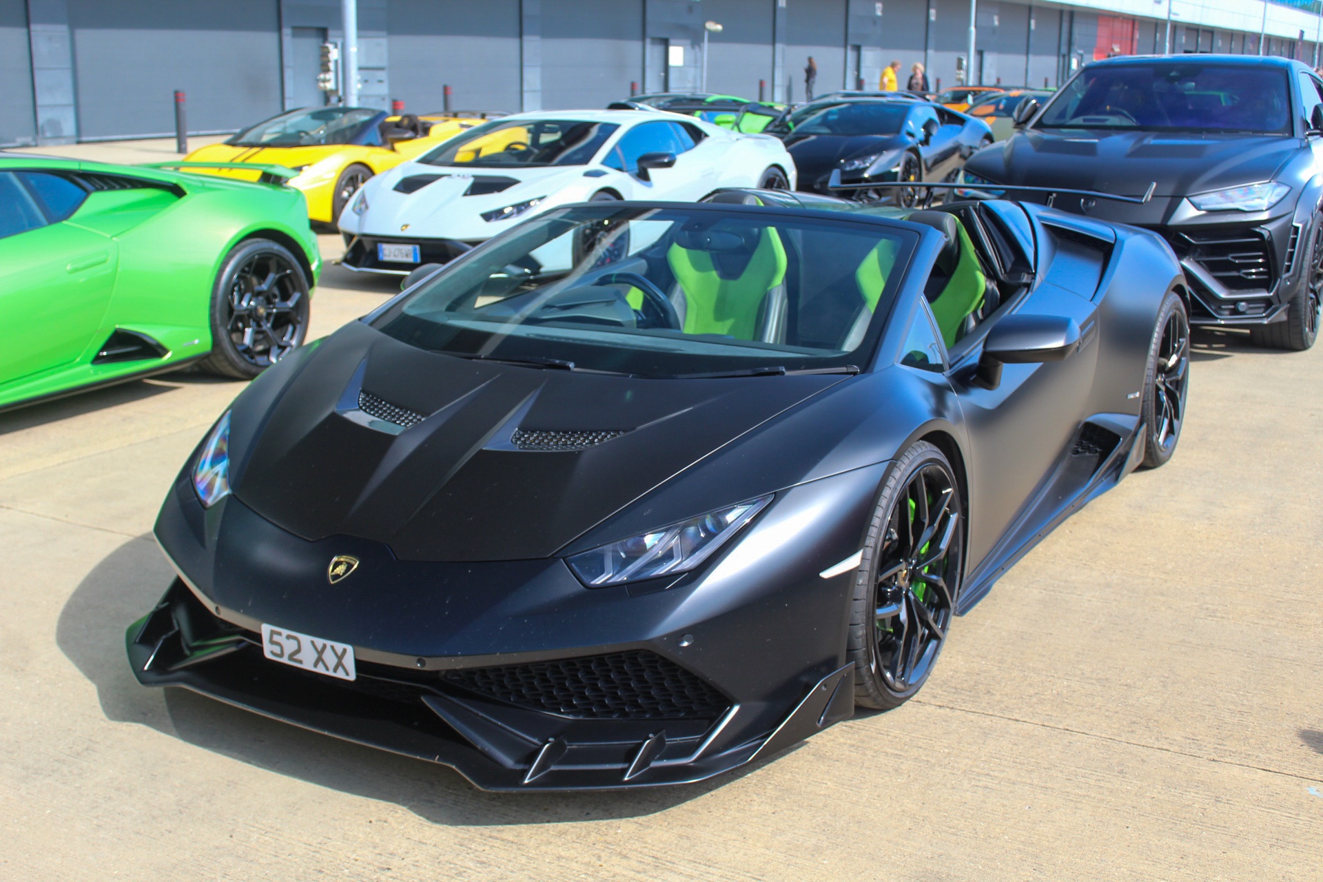52 XX spotted on Lamborghini Huracan
