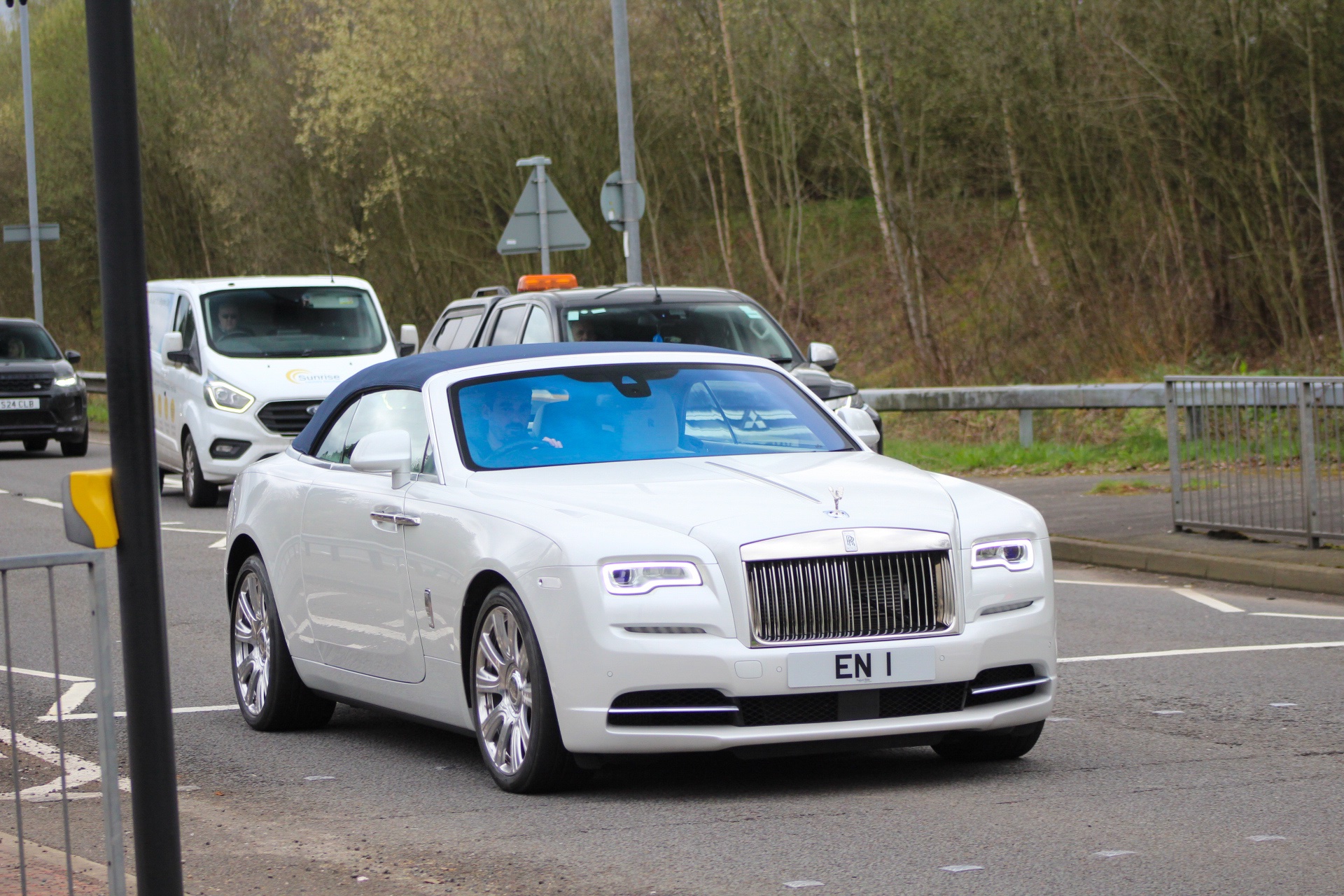 EN 1 spotted on Rolls-Royce Dawn