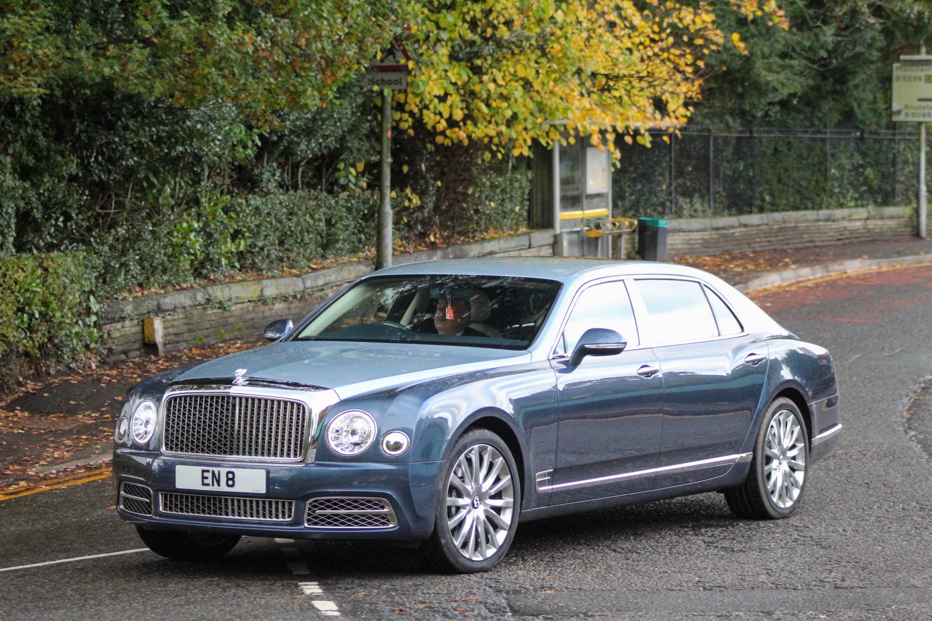 EN 8 spotted on Bentley Mulsanne
