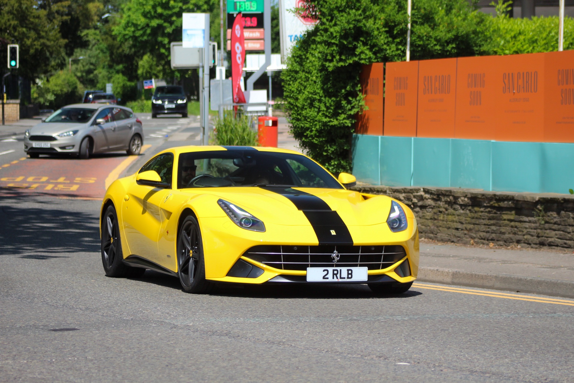 2 RLB spotted on Ferrari F12