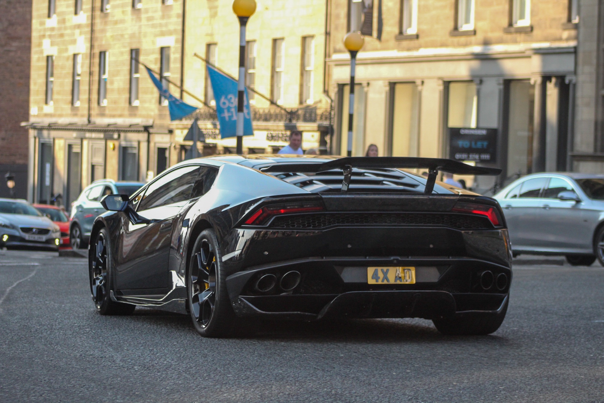 4 XAD spotted on Lamborghini Huracan