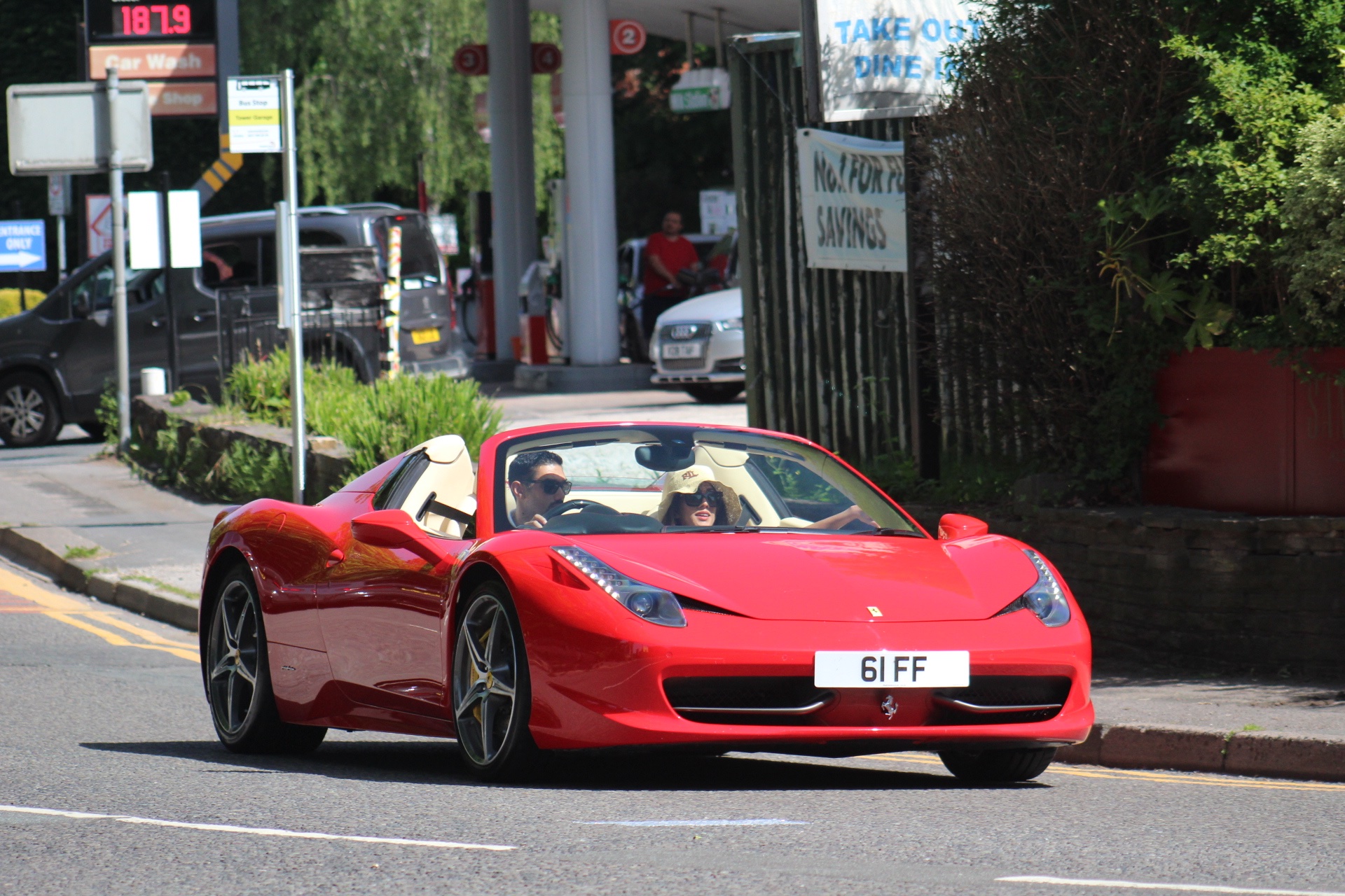 61 FF spotted on Ferrari 458