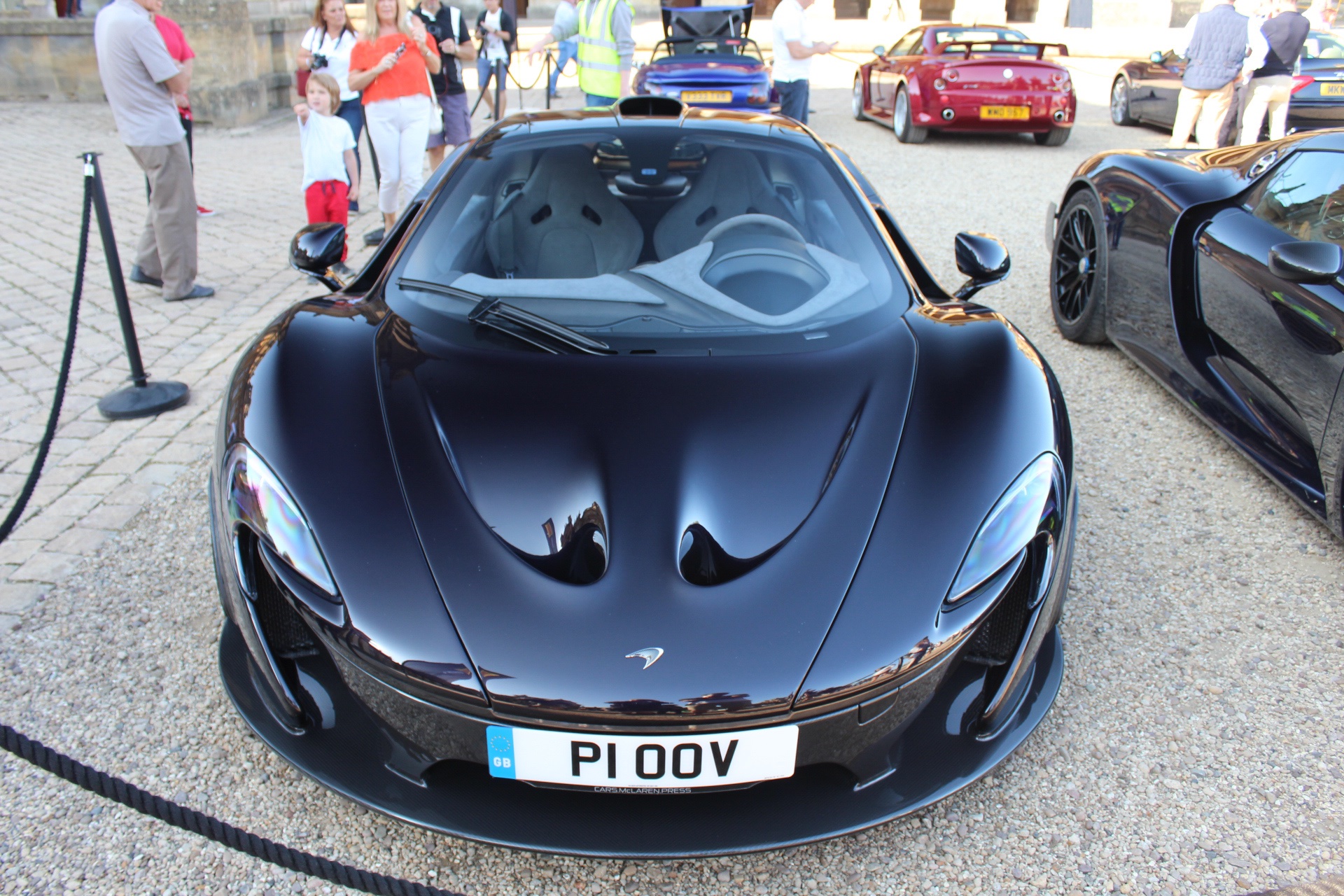 P1 OOV spotted on McLaren P1