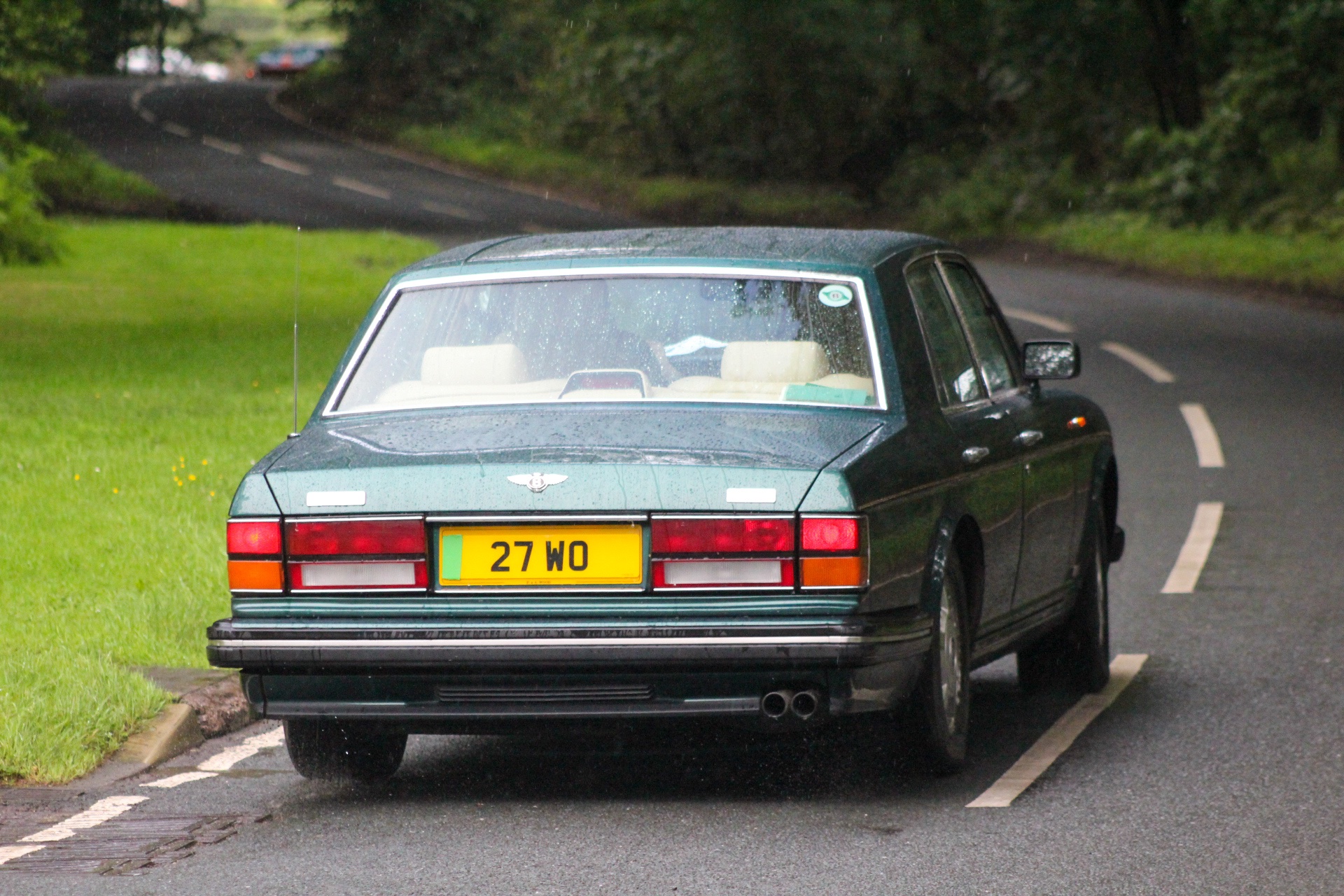 27 WO spotted on Bentley