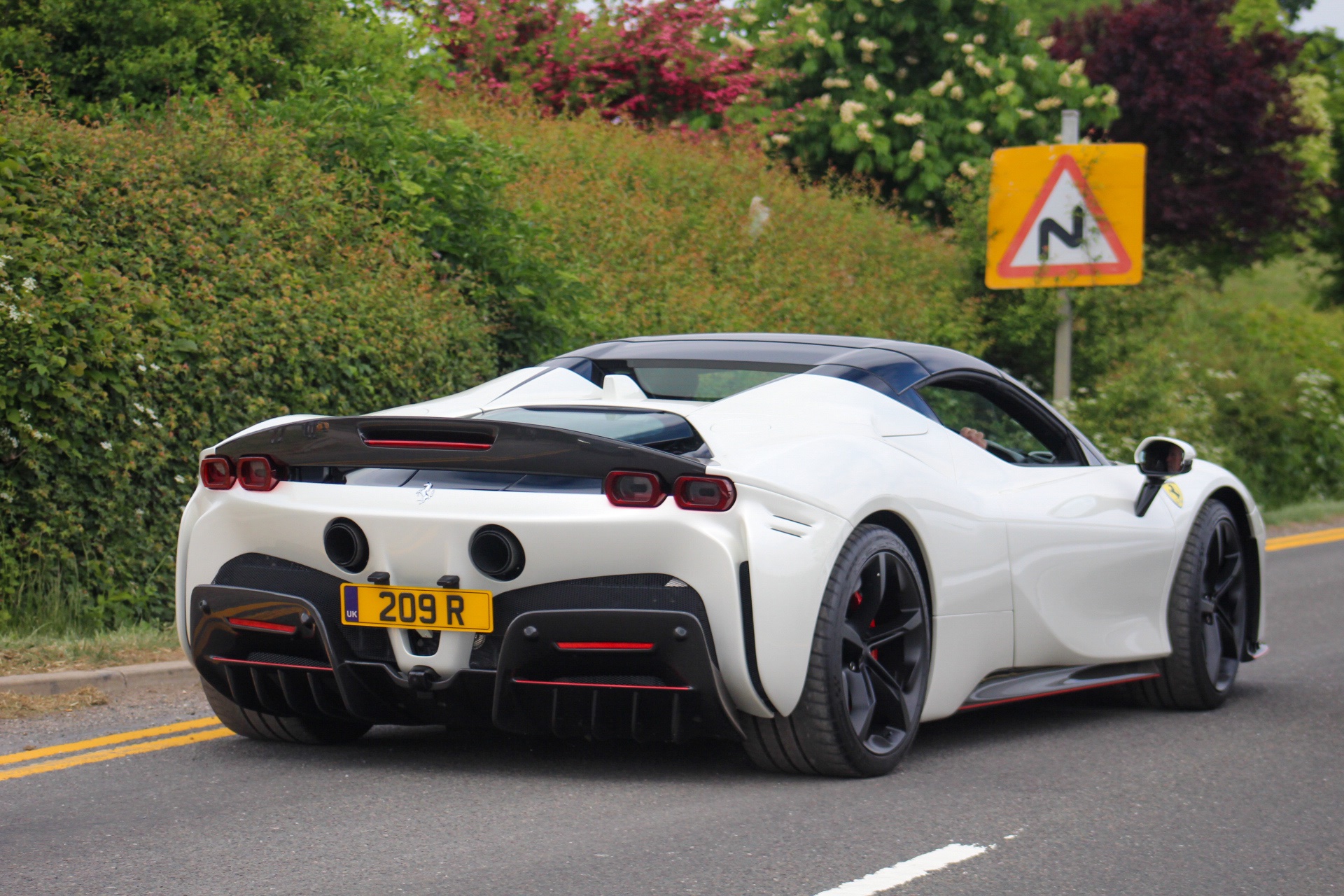 209 R spotted on Ferrari SF90