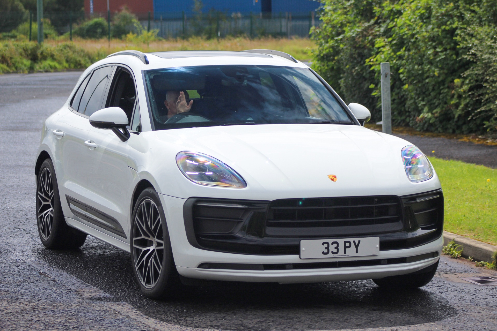 33 PY spotted on Porsche Macan