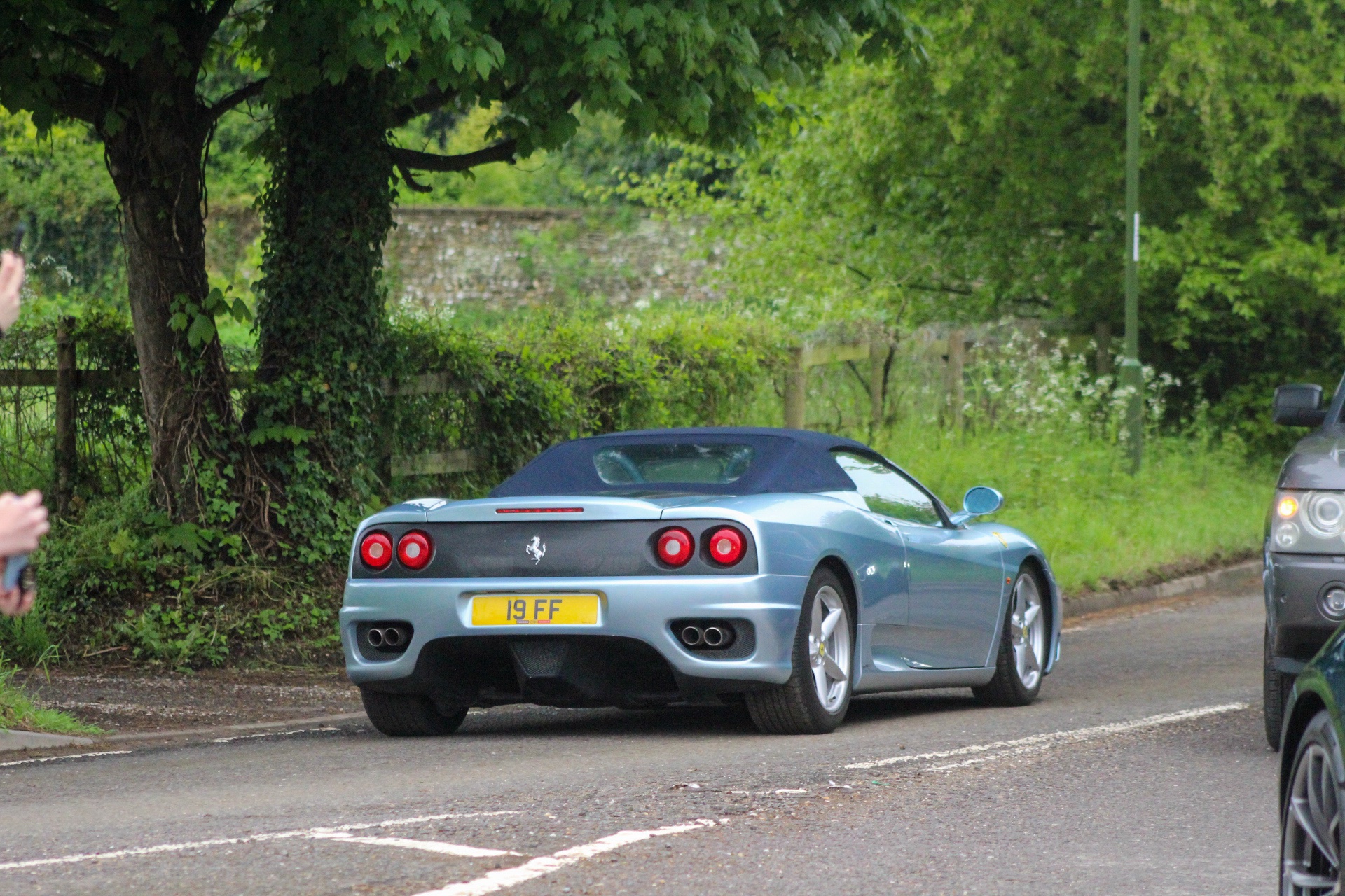 19 FF spotted on Ferrari 360