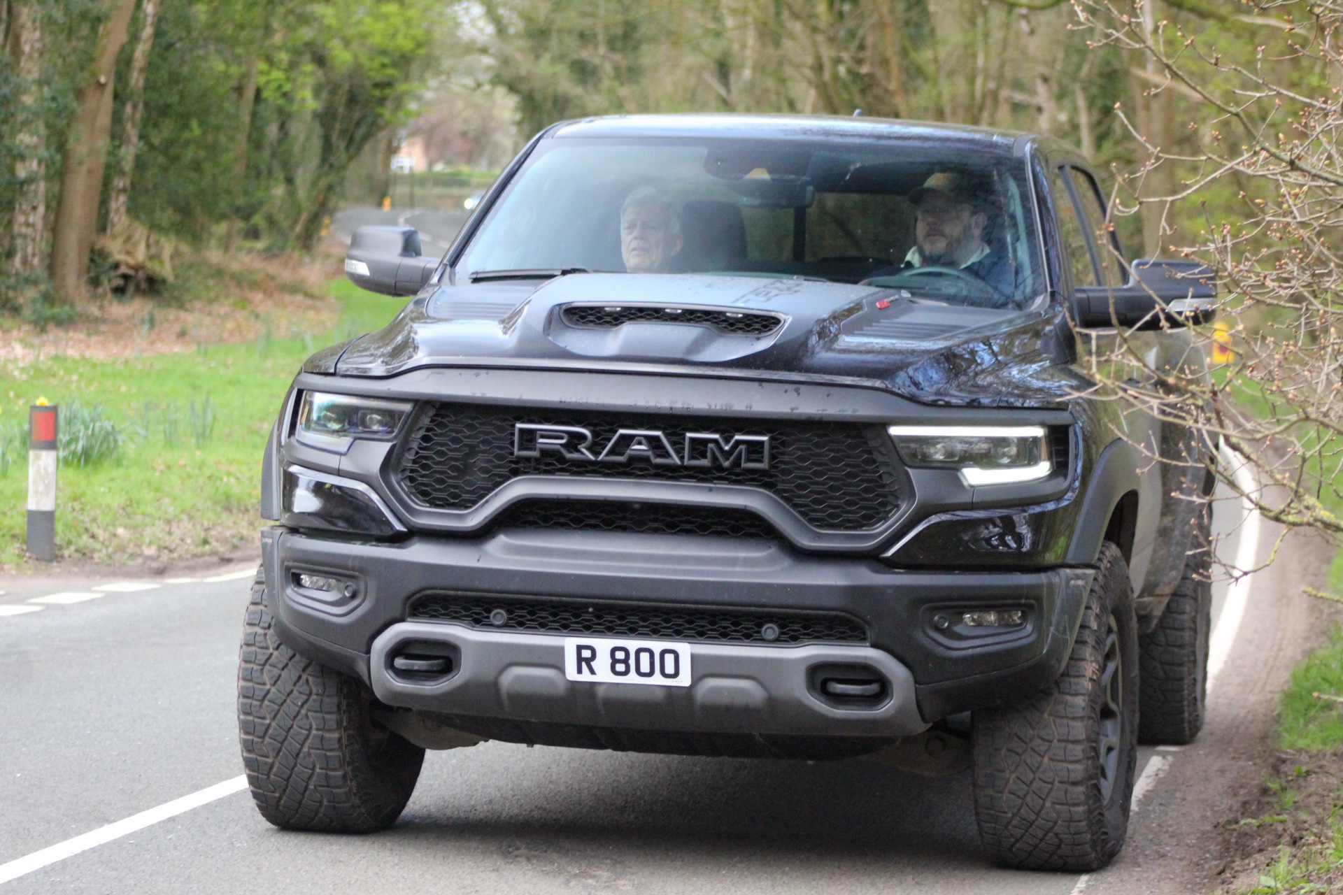 R 800 spotted on Dodge RAM