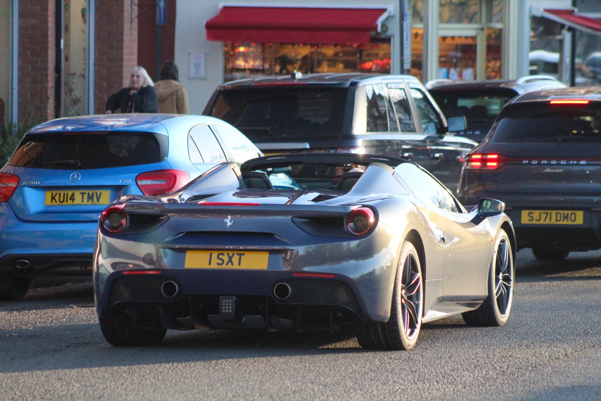 1 SXT spotted on Ferrari 488 Spider