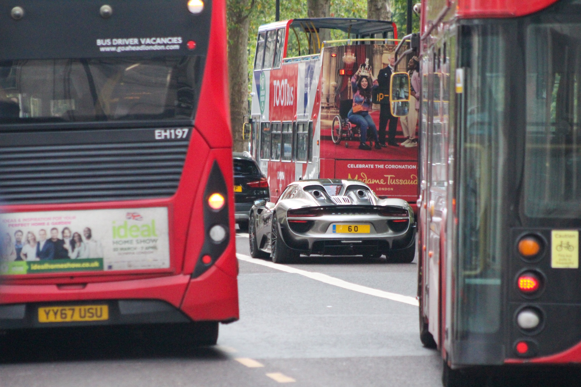 6 O private number plate on a Porsche 918 Spyder, spotted in London