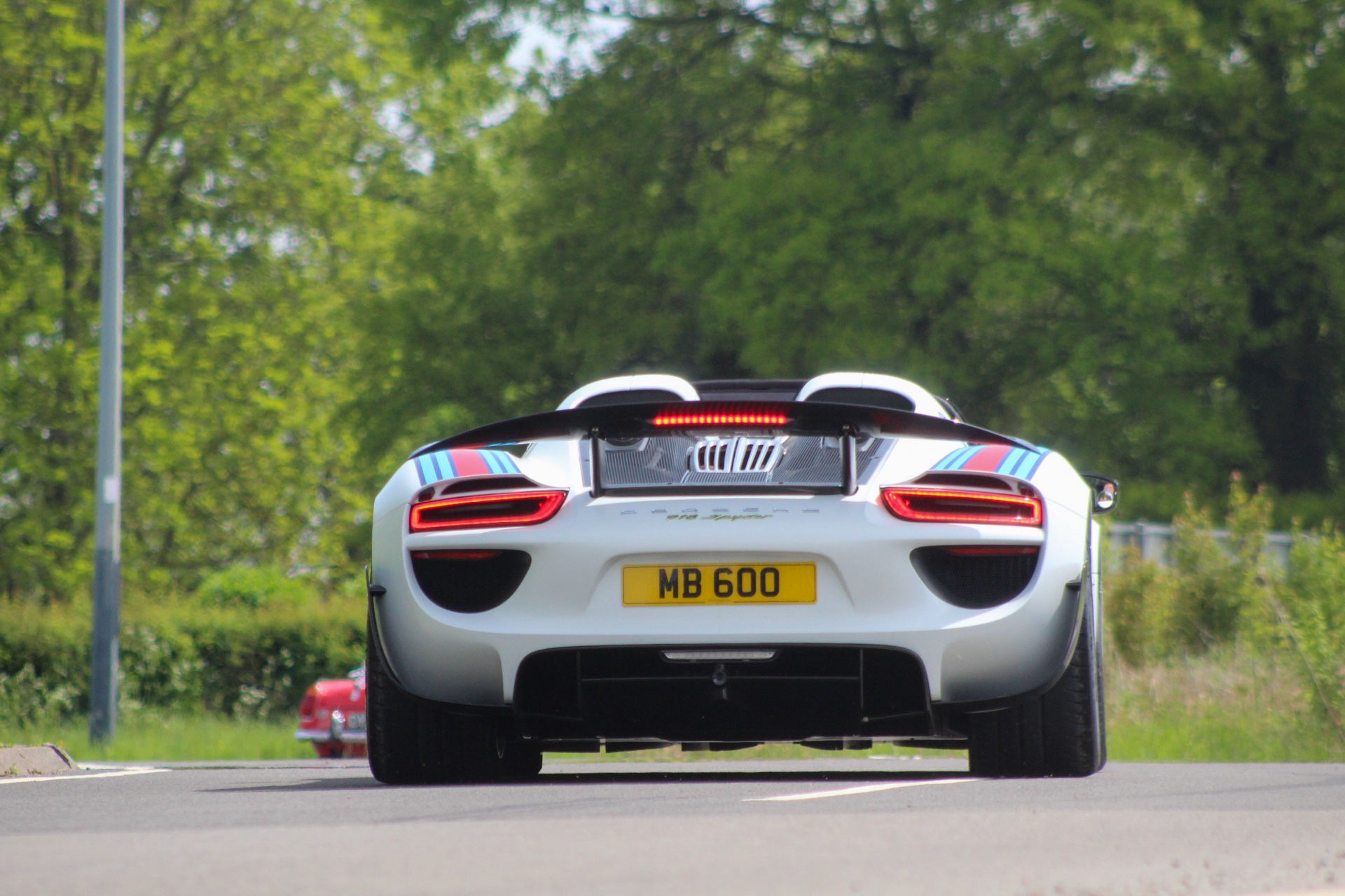 MB 600 spotted on Porsche 918 Spyder