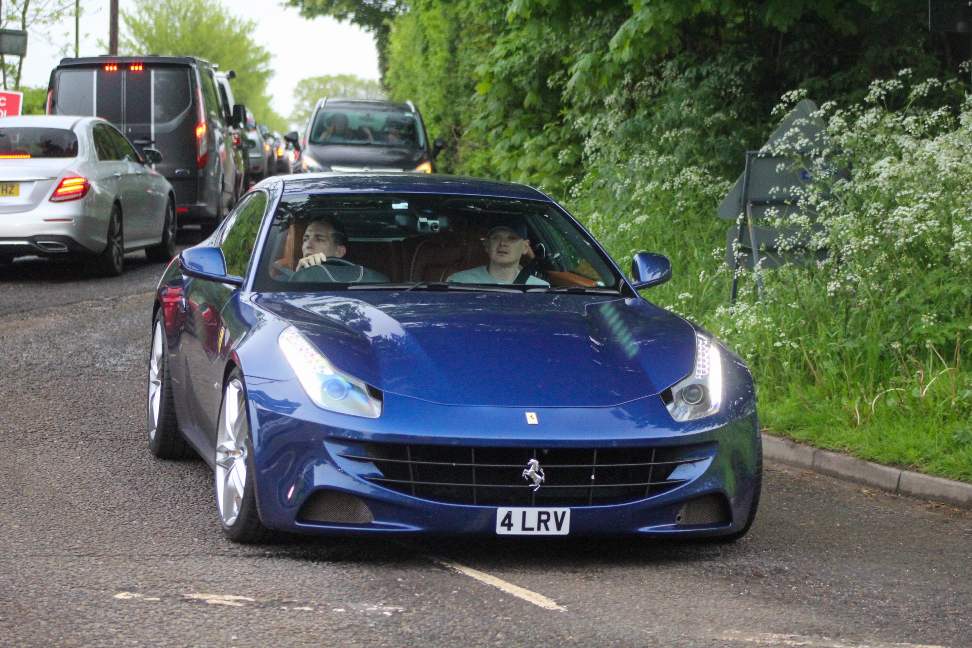 4 LRV spotted on Ferrari FF