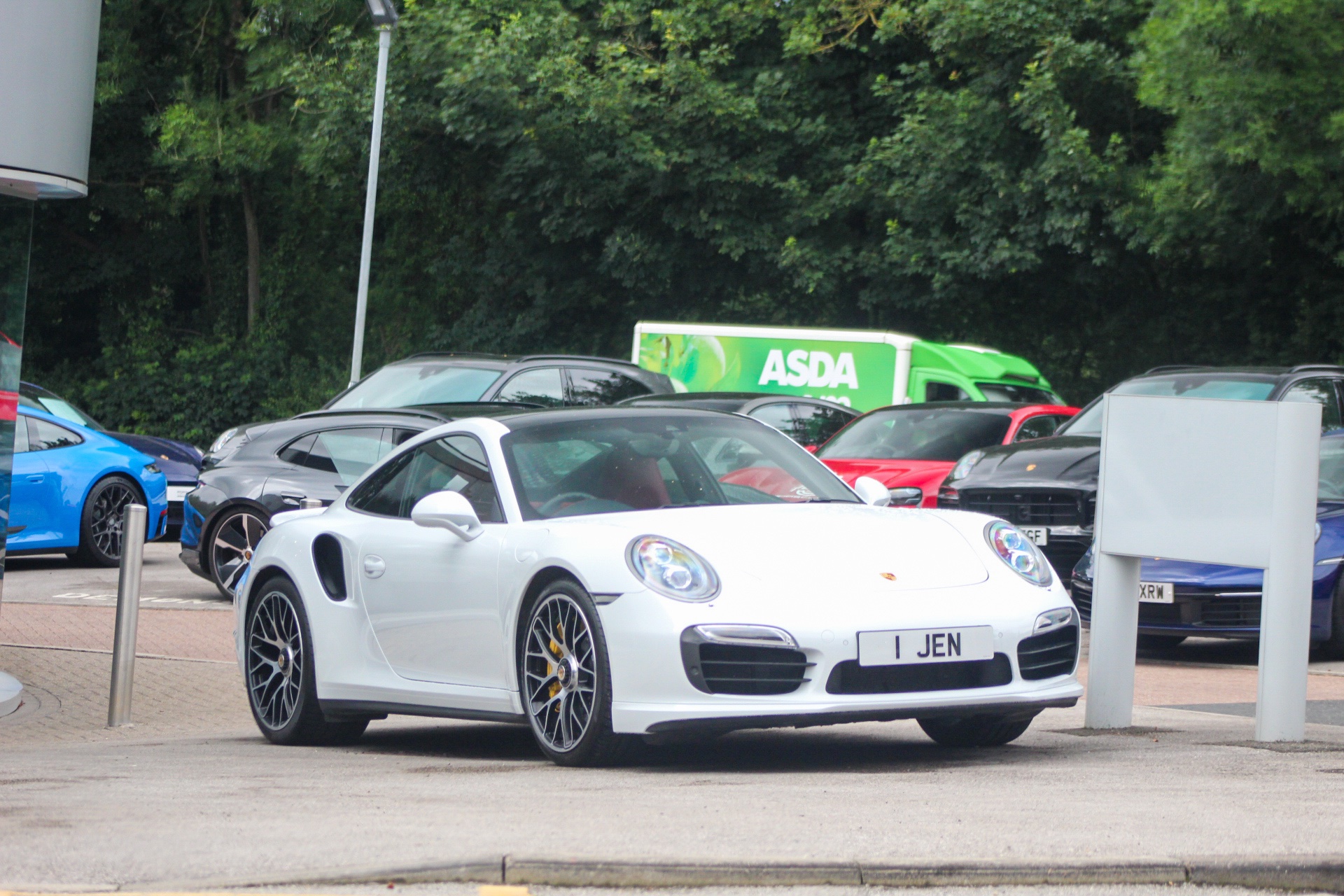 1 JEN spotted on Porsche 911 Turbo S
