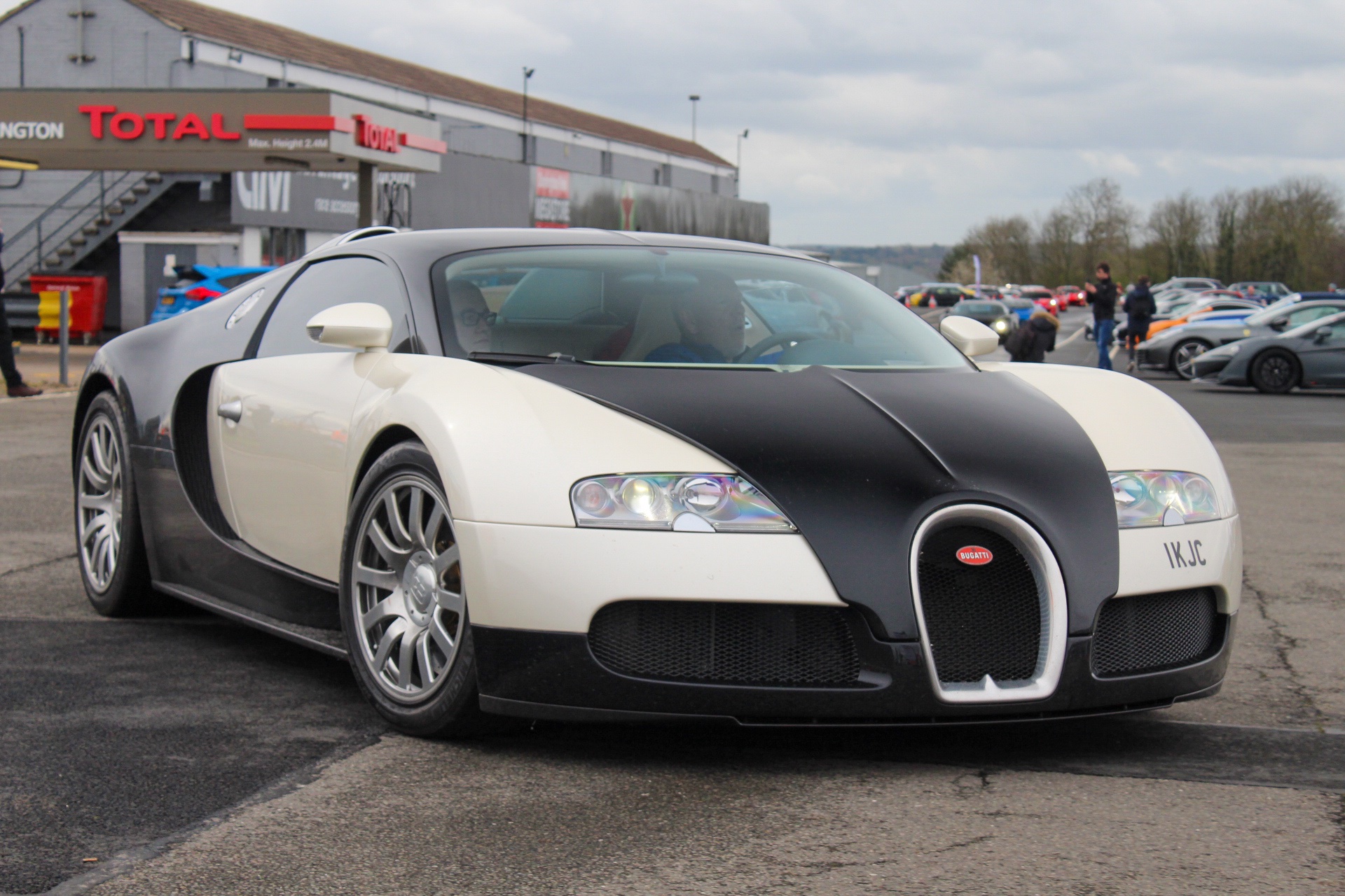 1 KJC spotted on Bugatti Veyron
