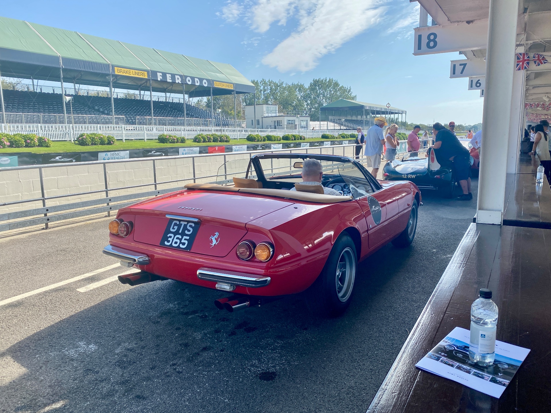GTS 365 spotted on Ferrari 365 GTB/4