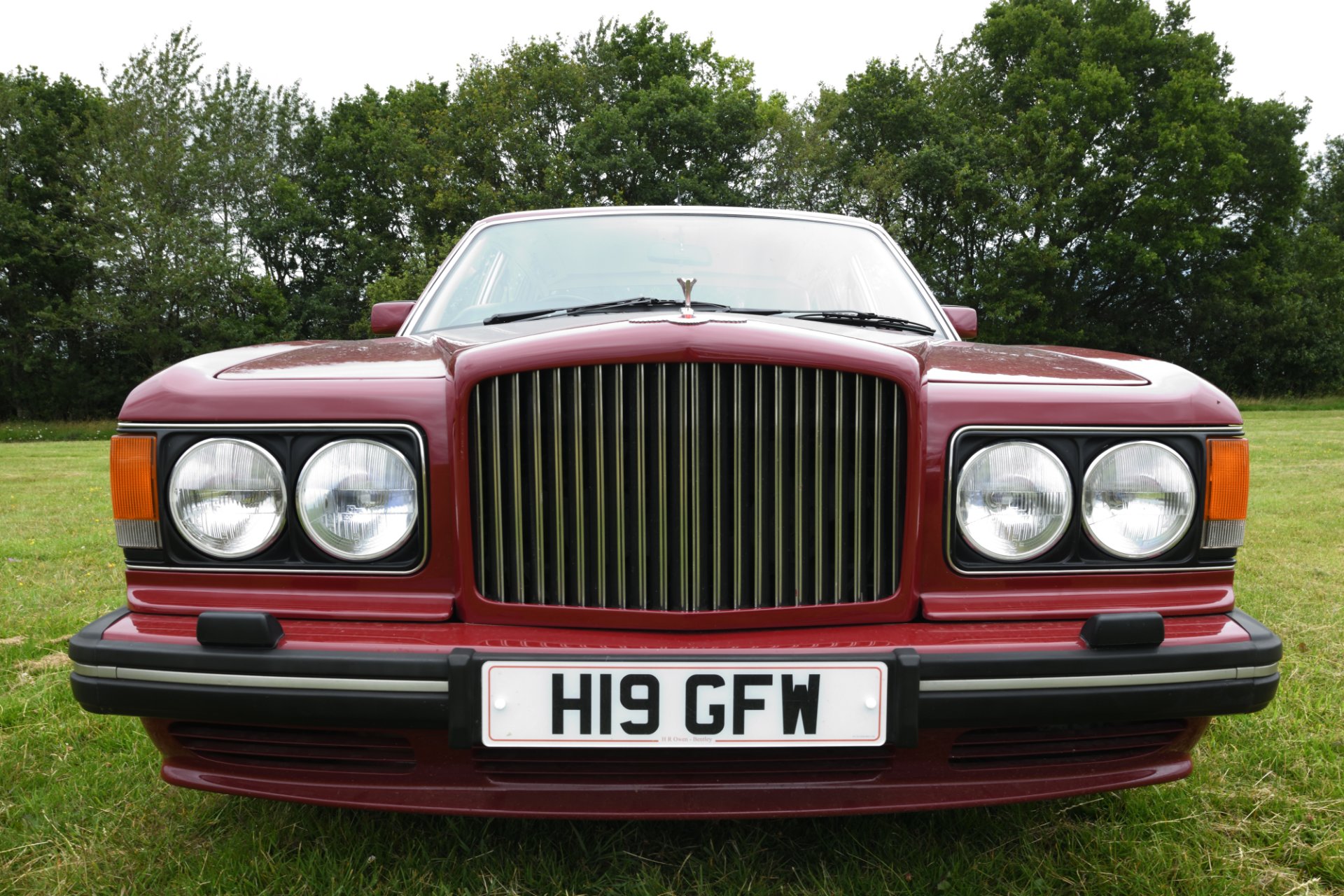 H19 GFW spotted on Bentley Turbo R