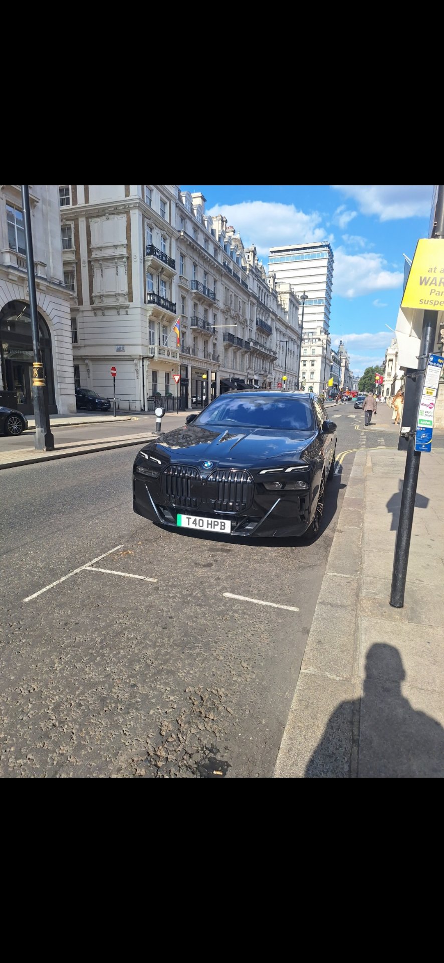 T40 HPB spotted on BMW 7 Series