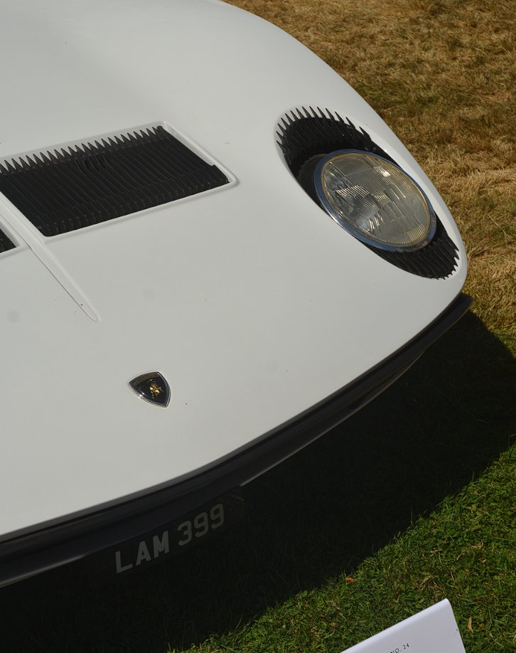 LAM 399 spotted on Lamborghini Miura
