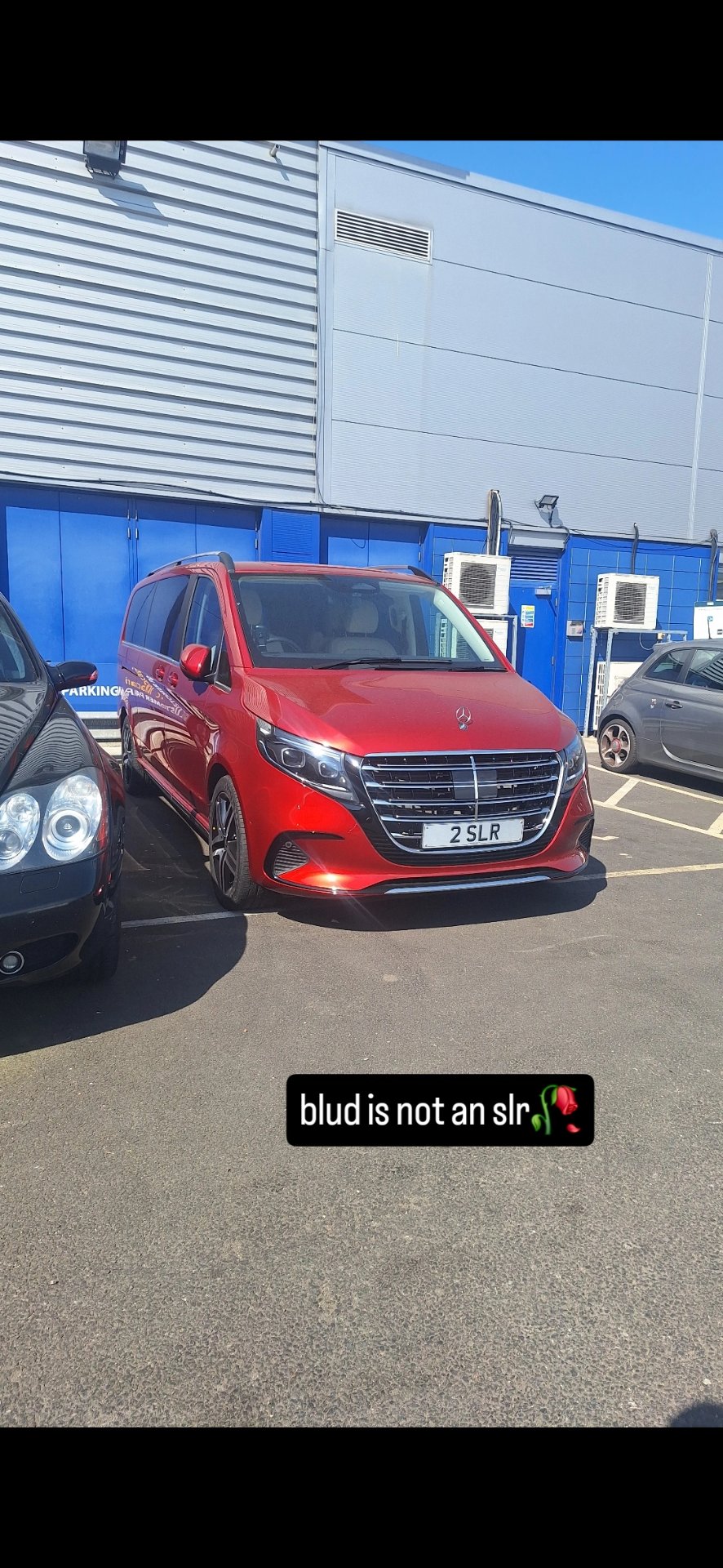 2 SLR private number plate on a Mercedes-Benz V-Class, spotted in London
