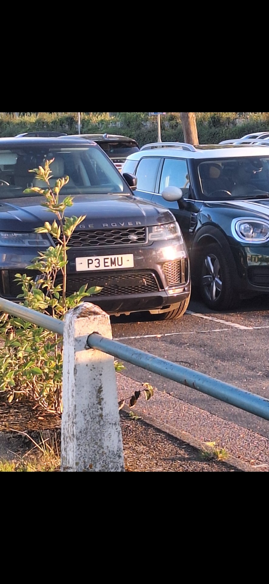 P3 EMU spotted on Land Rover