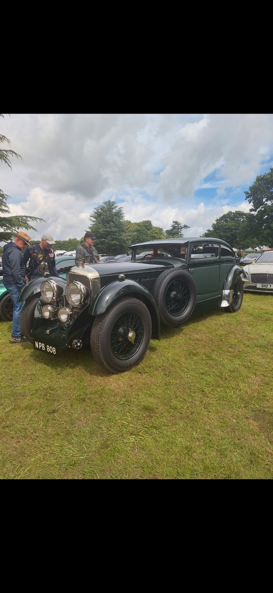 NPB 808 spotted on Bentley