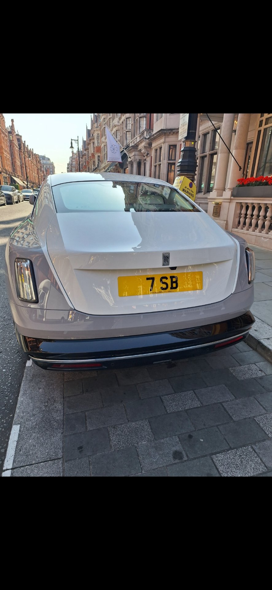 7 SB private number plate on a Rolls-Royce Spectre, spotted in London
