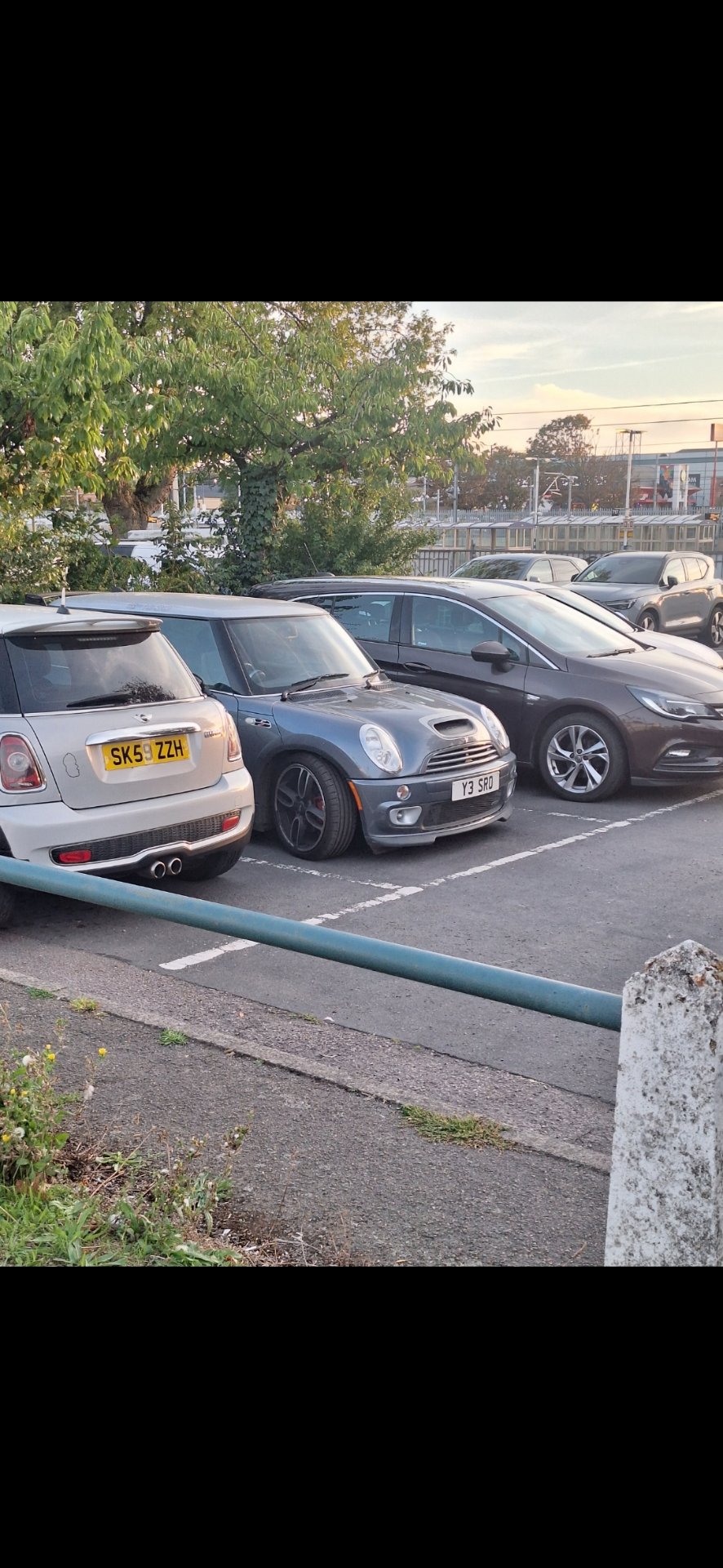 Y3 SRO spotted on Mini