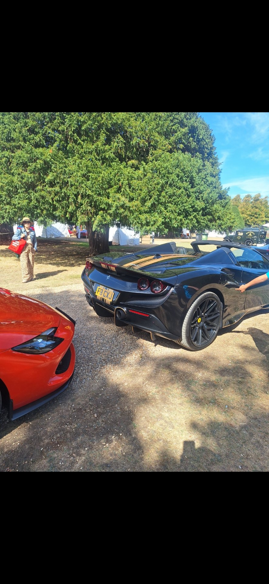 F8 CXJ spotted on Ferrari F8
