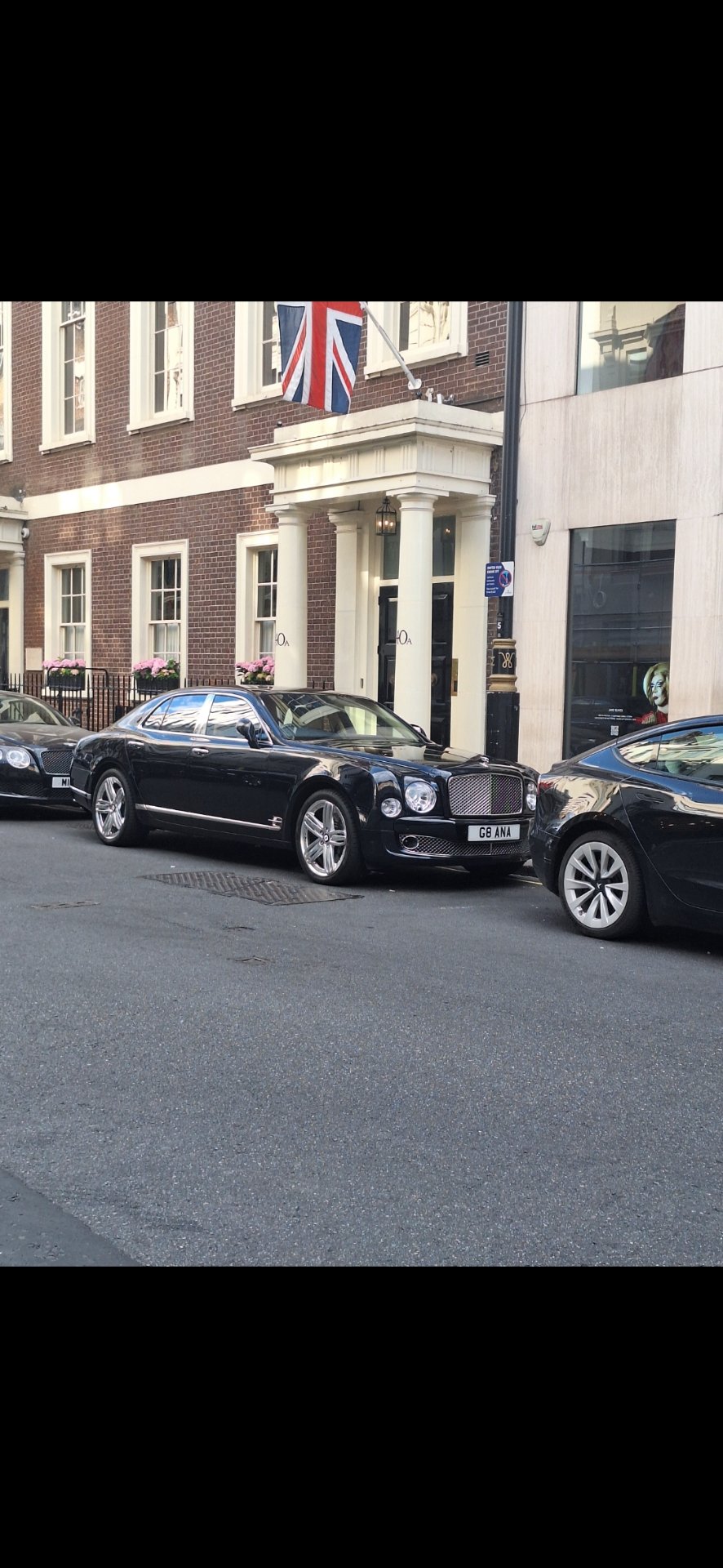 G8 ANA spotted on Bentley