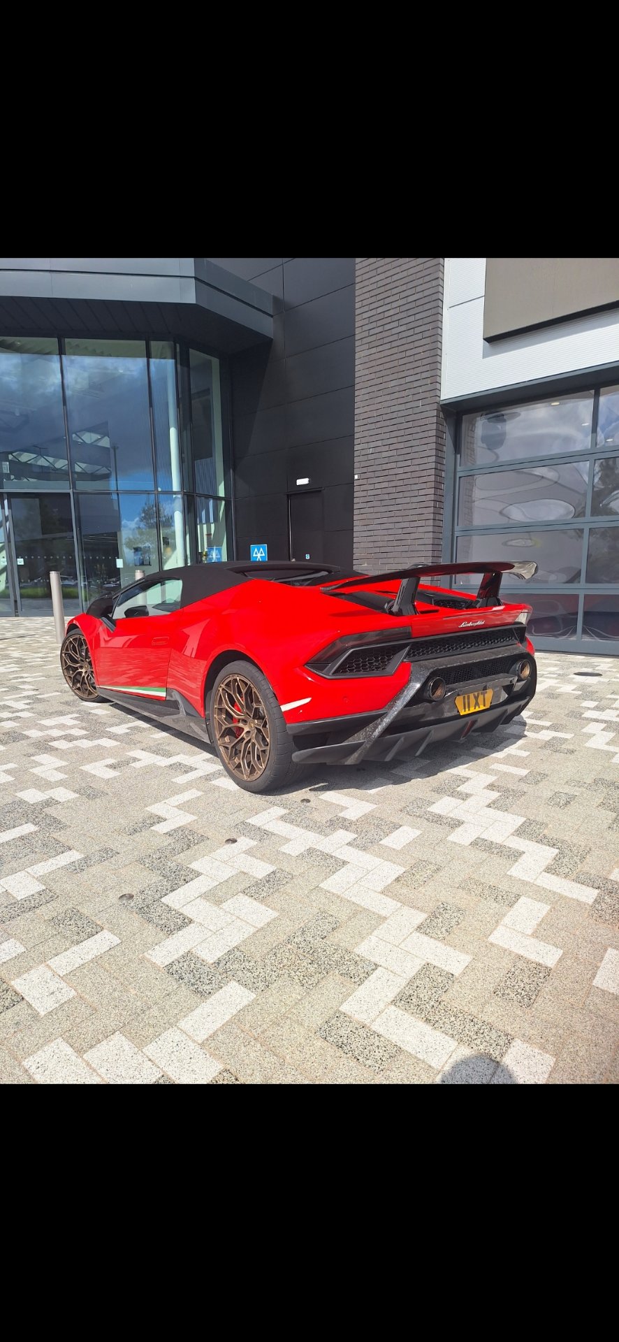 11 XT spotted on Lamborghini Huracan Performante