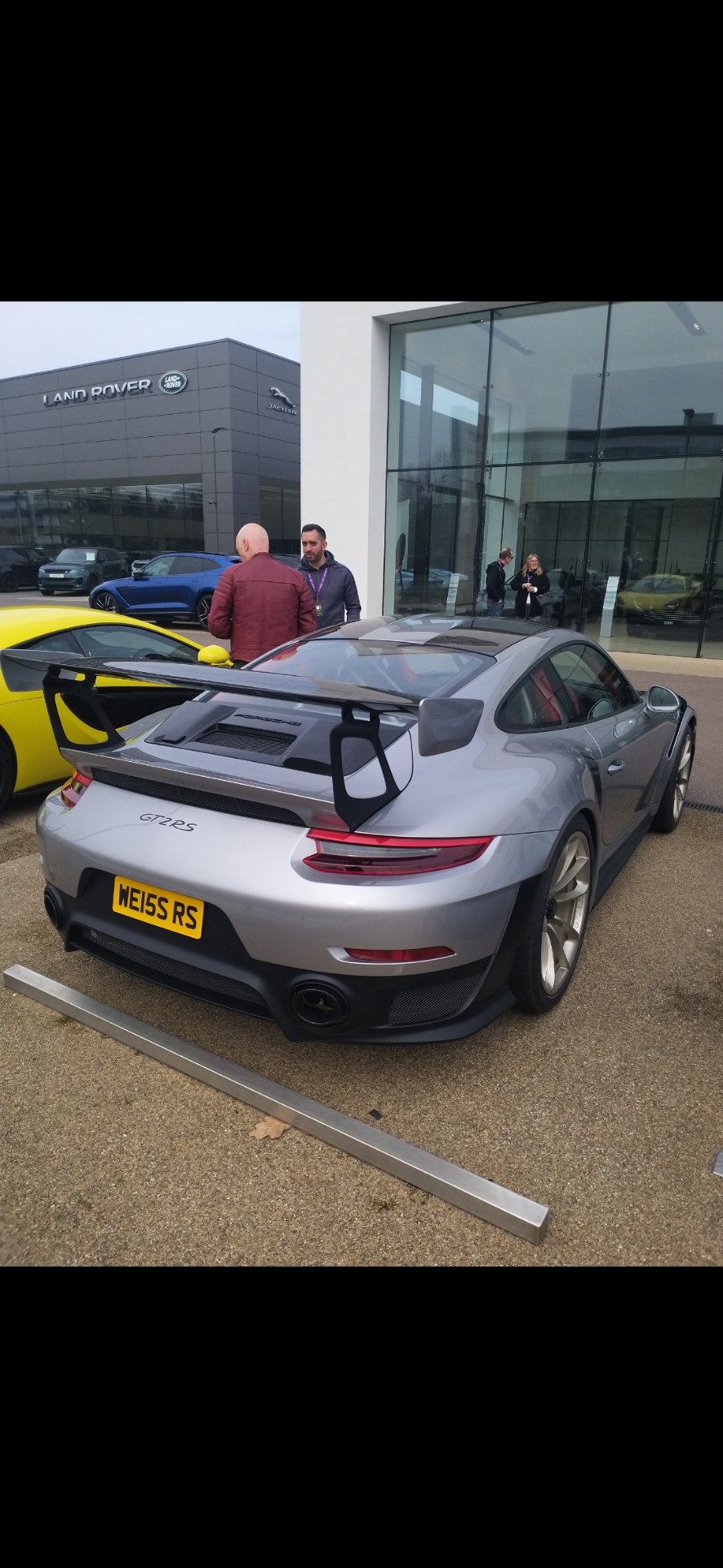 WE15 SRS spotted on Porsche